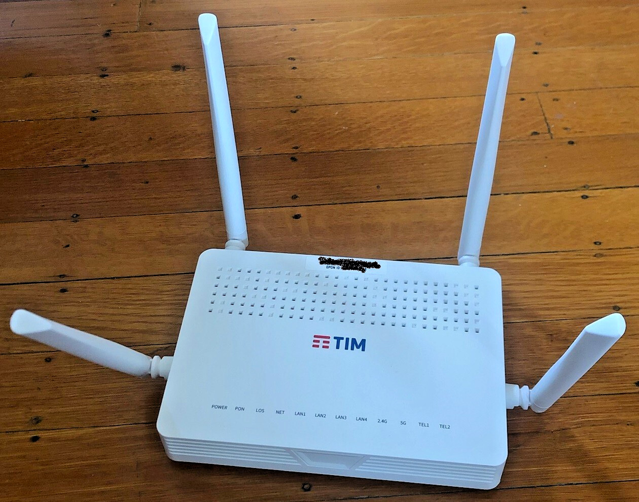 Blu-Castle Router Modem BC-UM221E (4G LTE: 4G, 3G & 2G enabled) – PRISTINE!