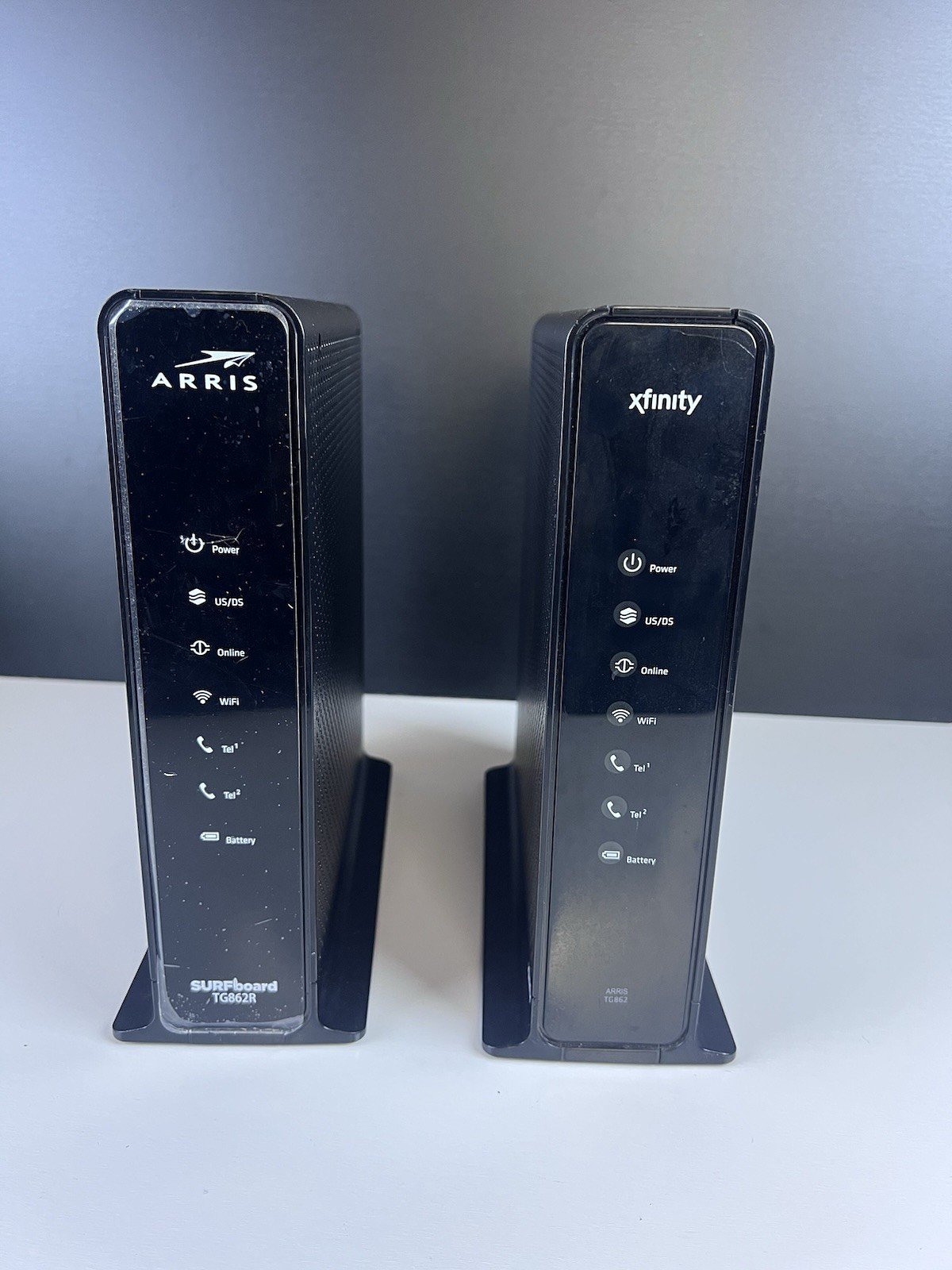 Lot of 4 Netgear ARRIS DOCSIS 3.0 Cable Modem Router Powers On Untested