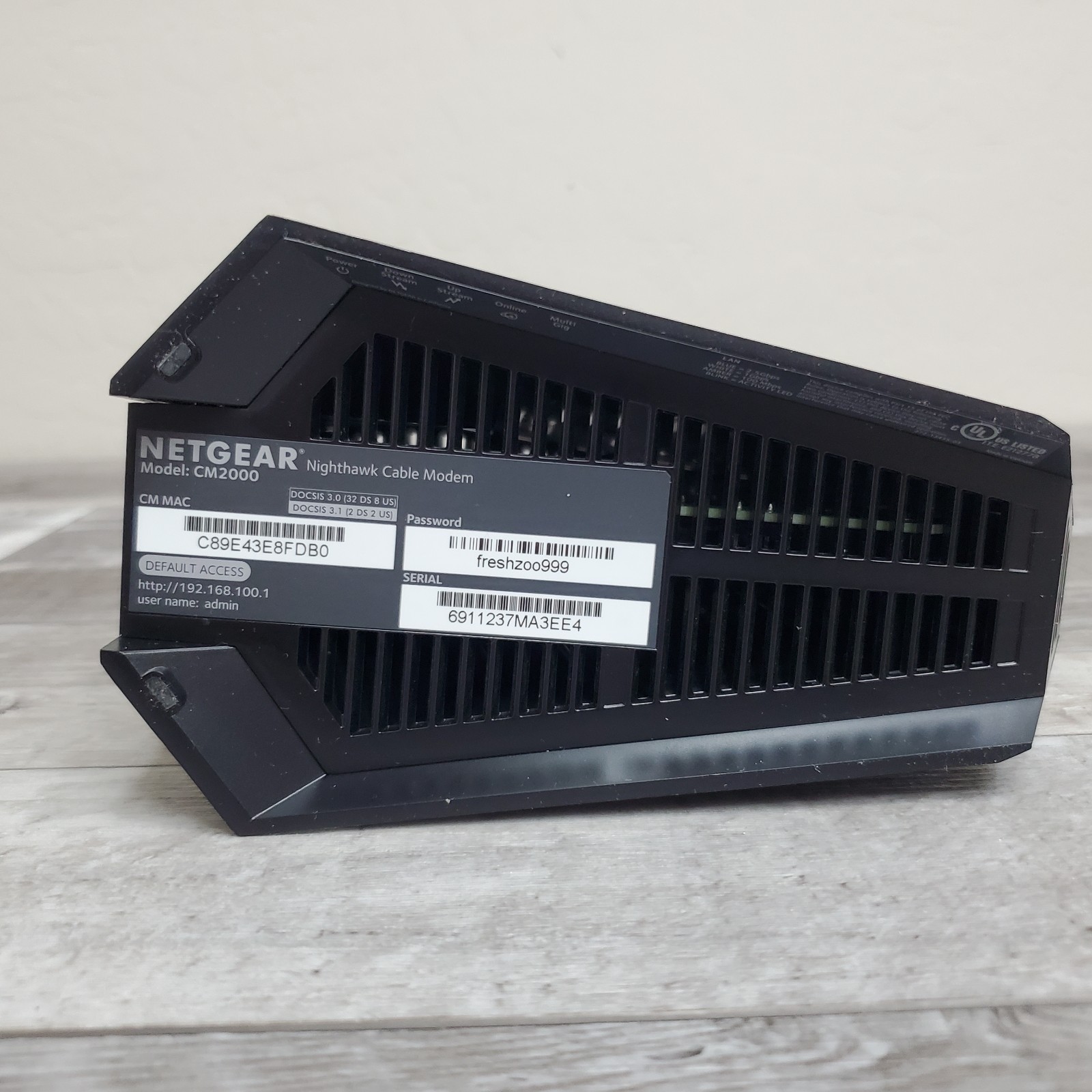 NETGEAR Nighthawk CM2000 DOCSIS 3.1 2.5Gbps Cable Modem For Gaming