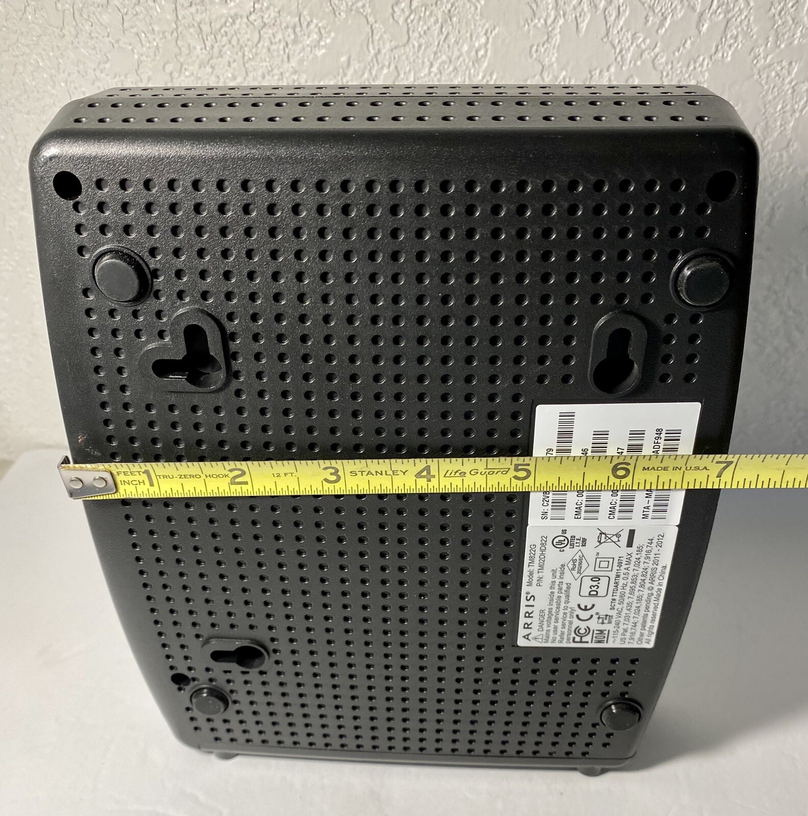ARRIS Touchstone TM822G DOCSIS 3.0 VoIP Telephony Cable Modem Optimum Black