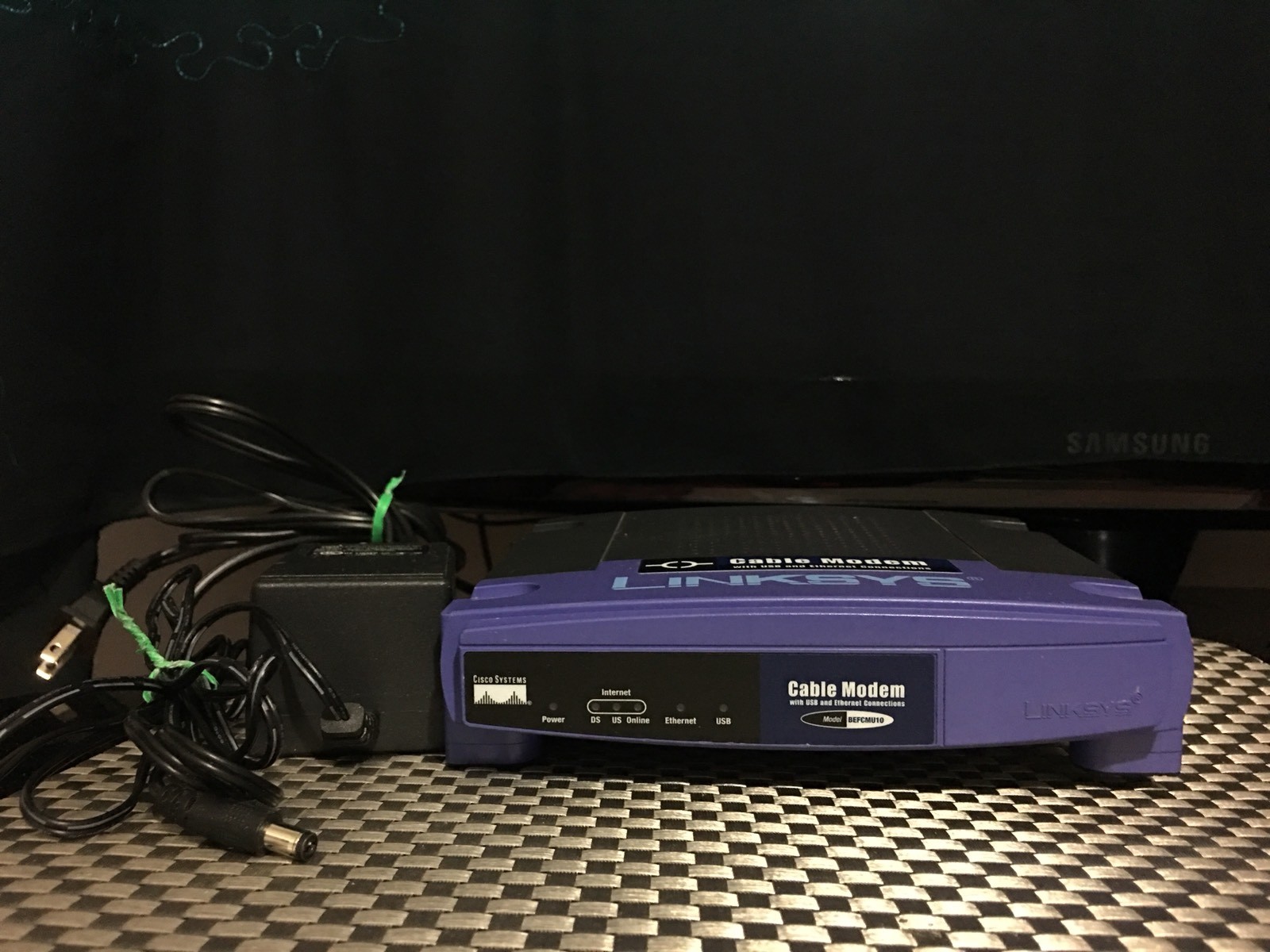 LINKSYS CISCO CABLE MODEM USB ETHERNET MODEL BEFCMU10 VER. 4