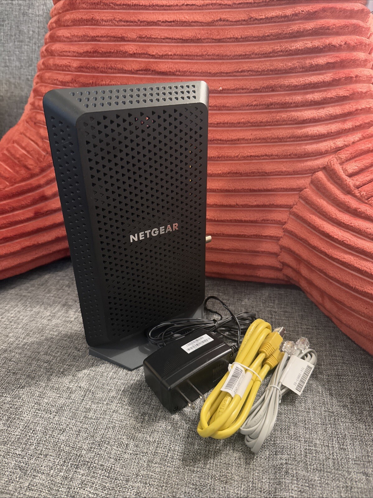 NETGEAR CM1150V Nighthawk Cable Modem supports 2 Gbps Refurb
