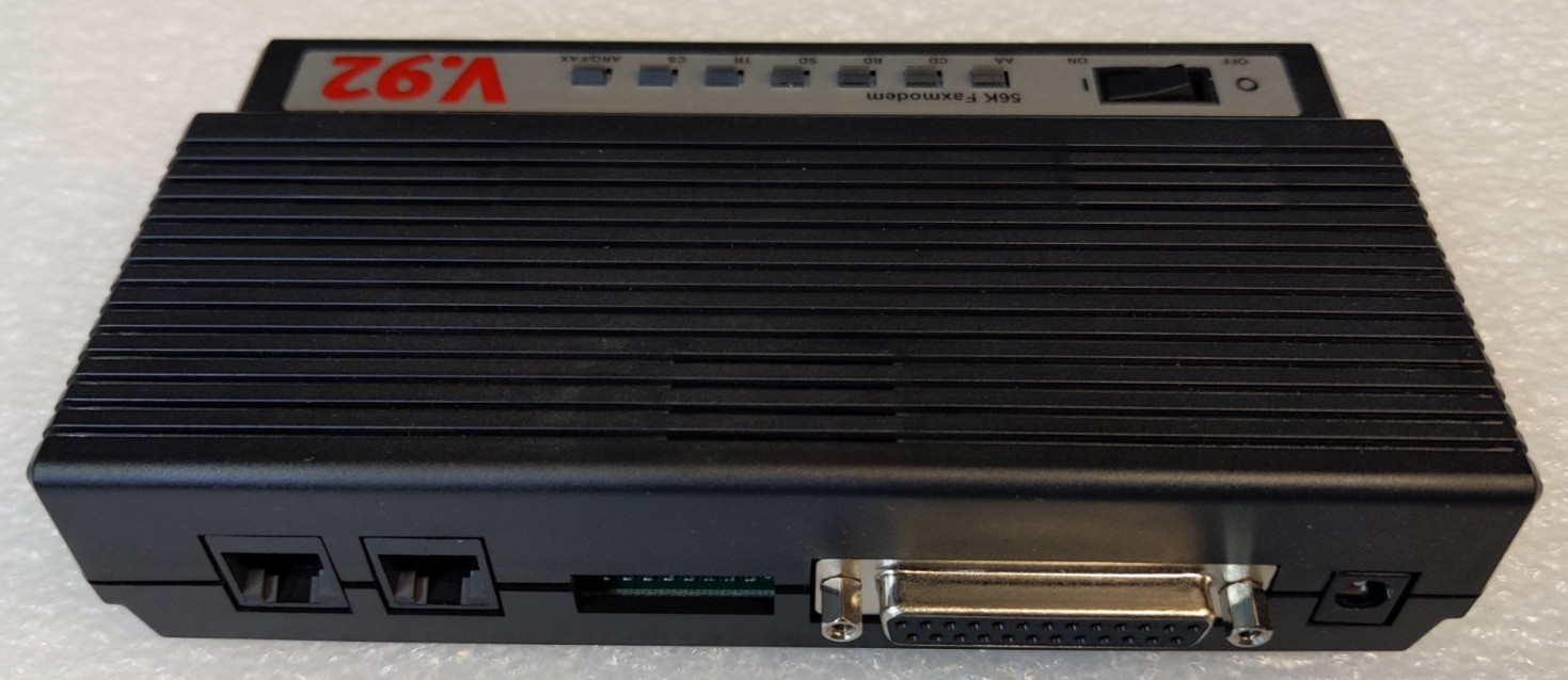 US Robotics USR5686 External 56K V.92 Fax Modem Serial RS-232 Dial-Up