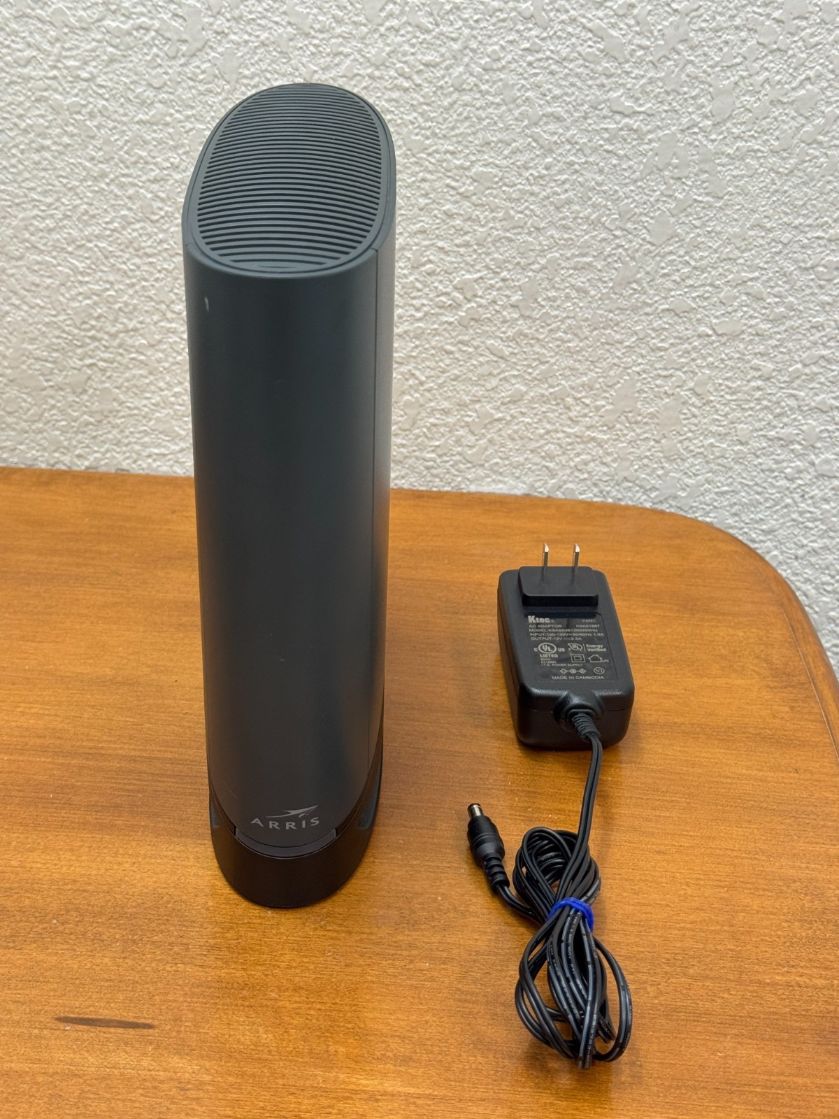 ARRIS Surfboard G36 DOCSIS 3.1 Multi-Gigabit Cable Modem & AX3000 Wi-Fi 6 Router