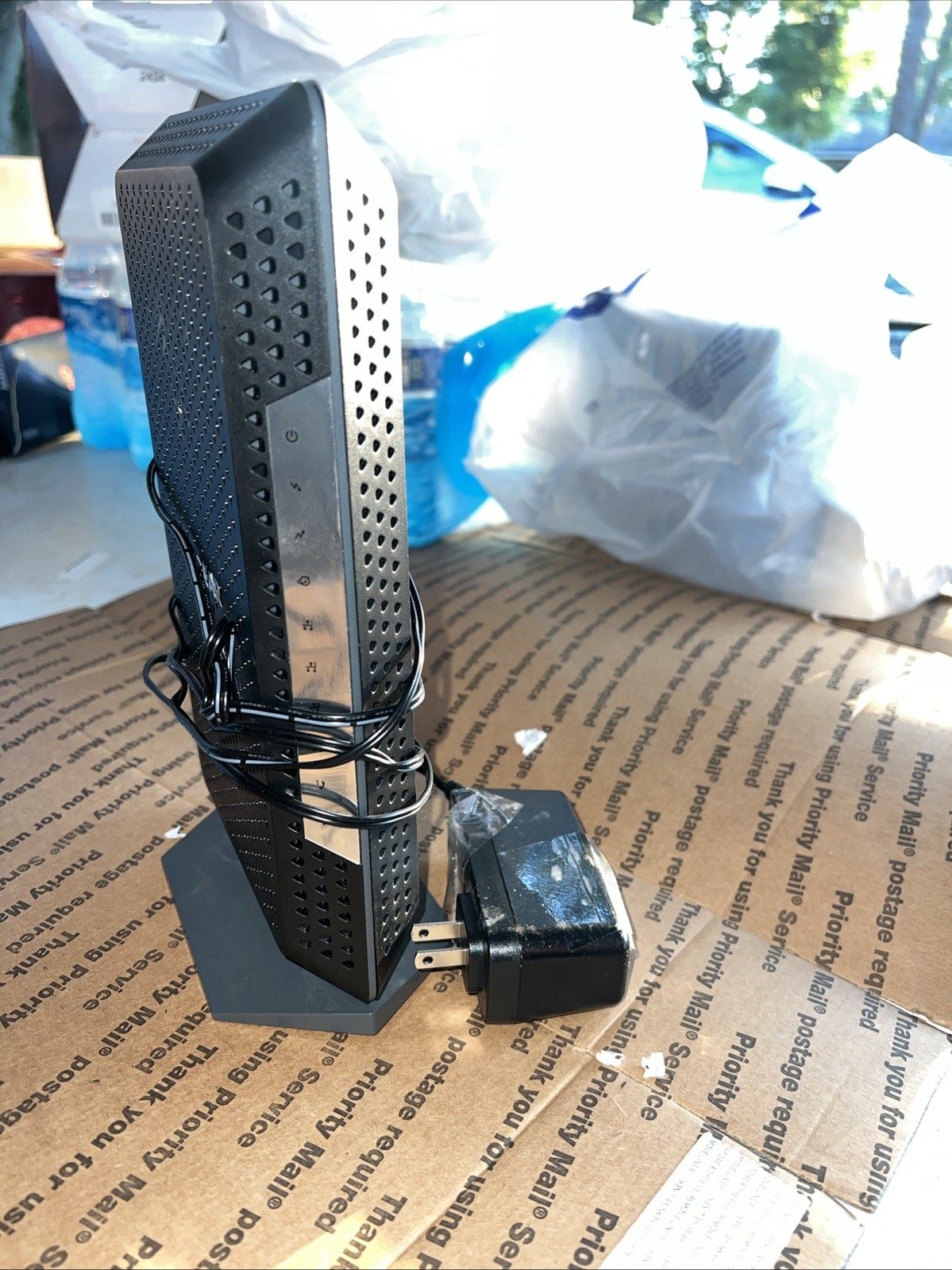 NETGEAR CM1150V Nighthawk Multi-Gig Speed Cable Modem for XFINITY Voice DB .