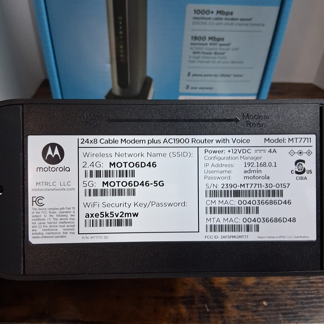 Motorola MT7711 24X8 Cable Modem and AC1900 Dual Band Wi-Fi Gigabit Router 2…