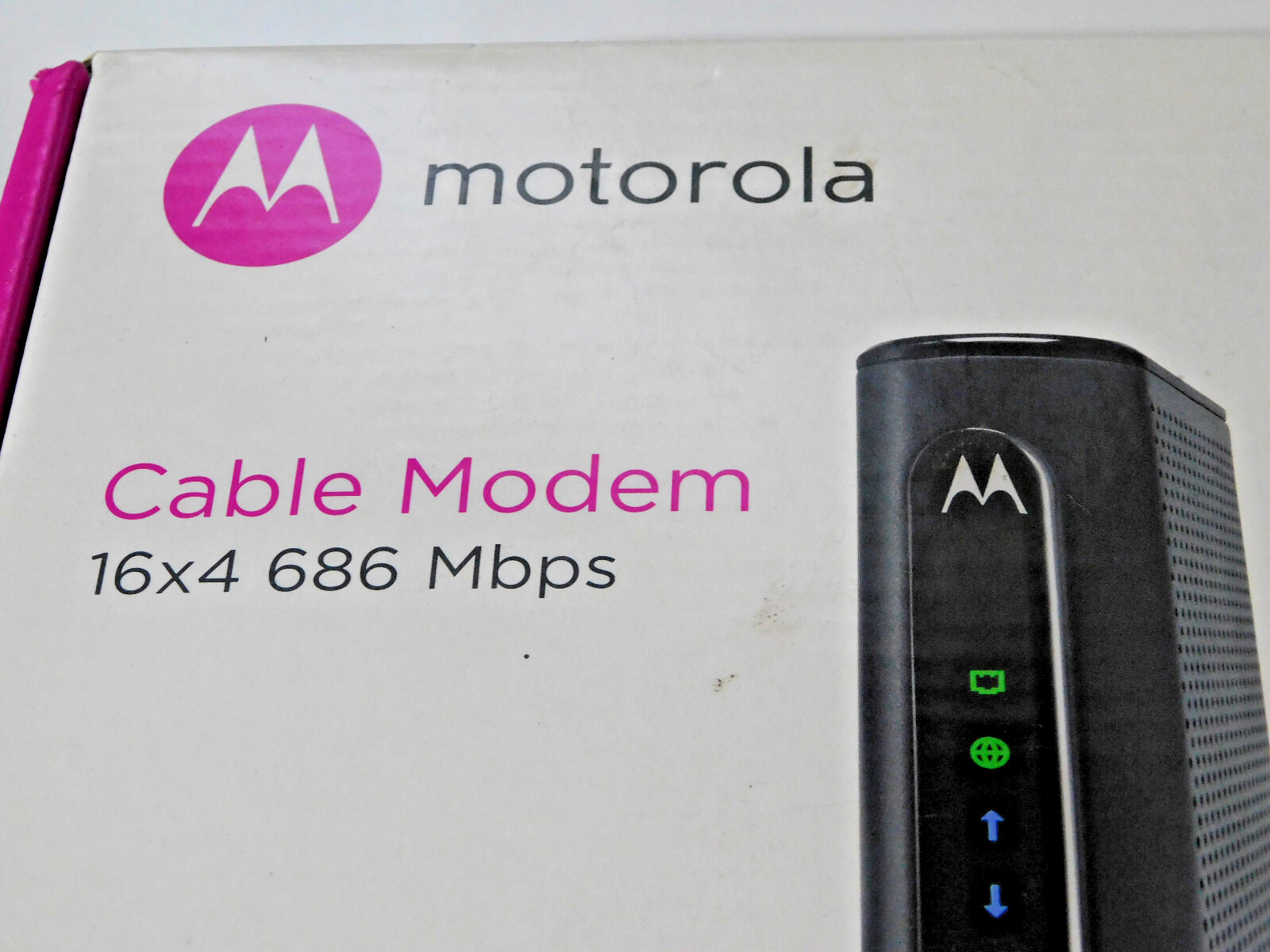 Open Box Motorola Cable Modem 16×4 686 Mbps Model MB7420 Comcast XFINITY