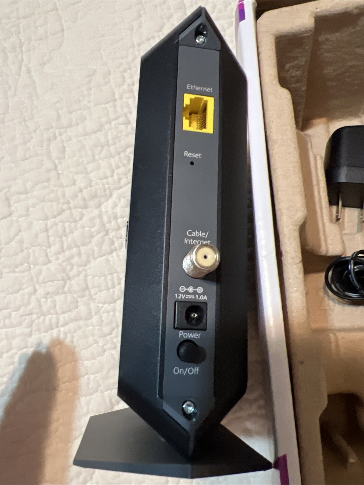 NETGEAR CM700-100NAR High Speed DOCSIS 3.0 Cable Modem No Ethernet Cable