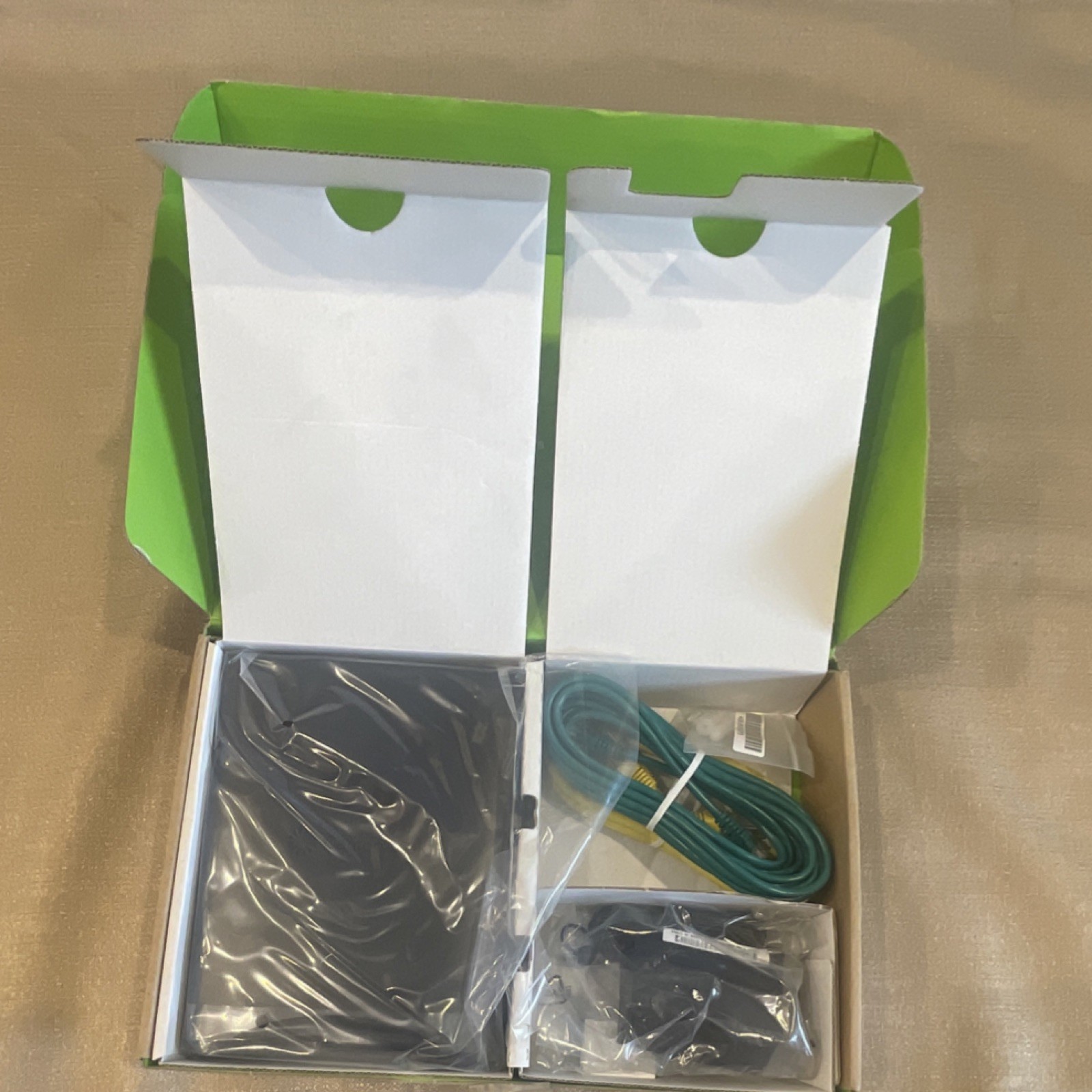 CenturyLink C4000LG DSL Wireless Modem Router 500 Mbps w/ Power Adapter Cable
