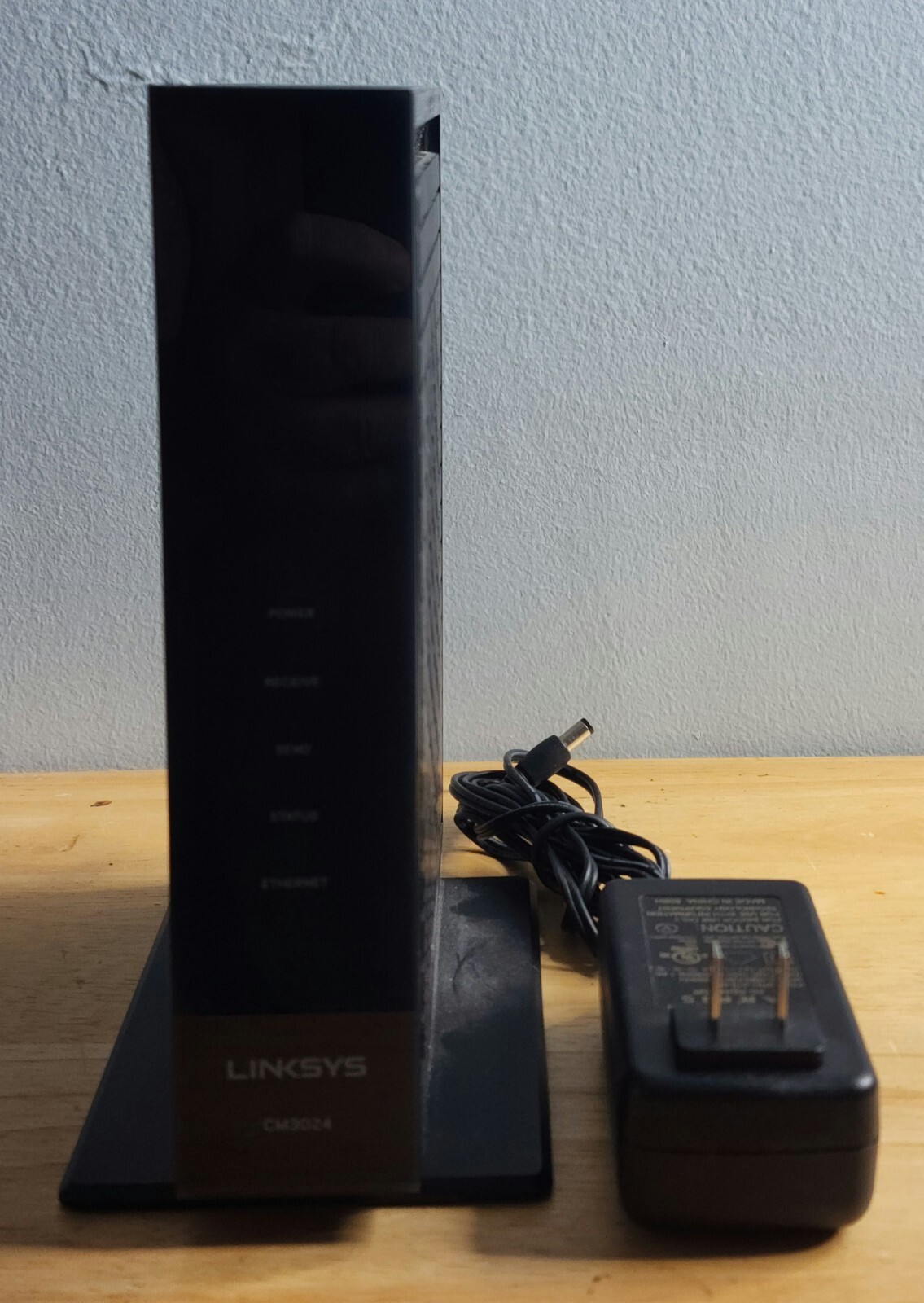 LINKSYS CM3024 High Speed DOCSIS 3.0 24×8 Cable Modem With Power Cable TESTED