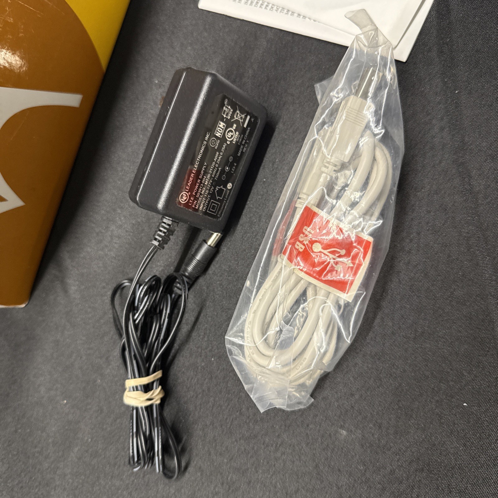 Motorola SURFboard SBG900 DOCSIS 2.0 Modem 54 Mbps