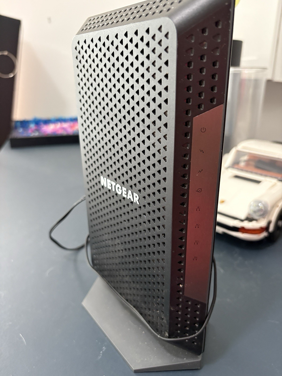 NETGEAR Nighthawk CM1200 DOCSIS 3.1 4-Port Gigabit Cable Modem Black