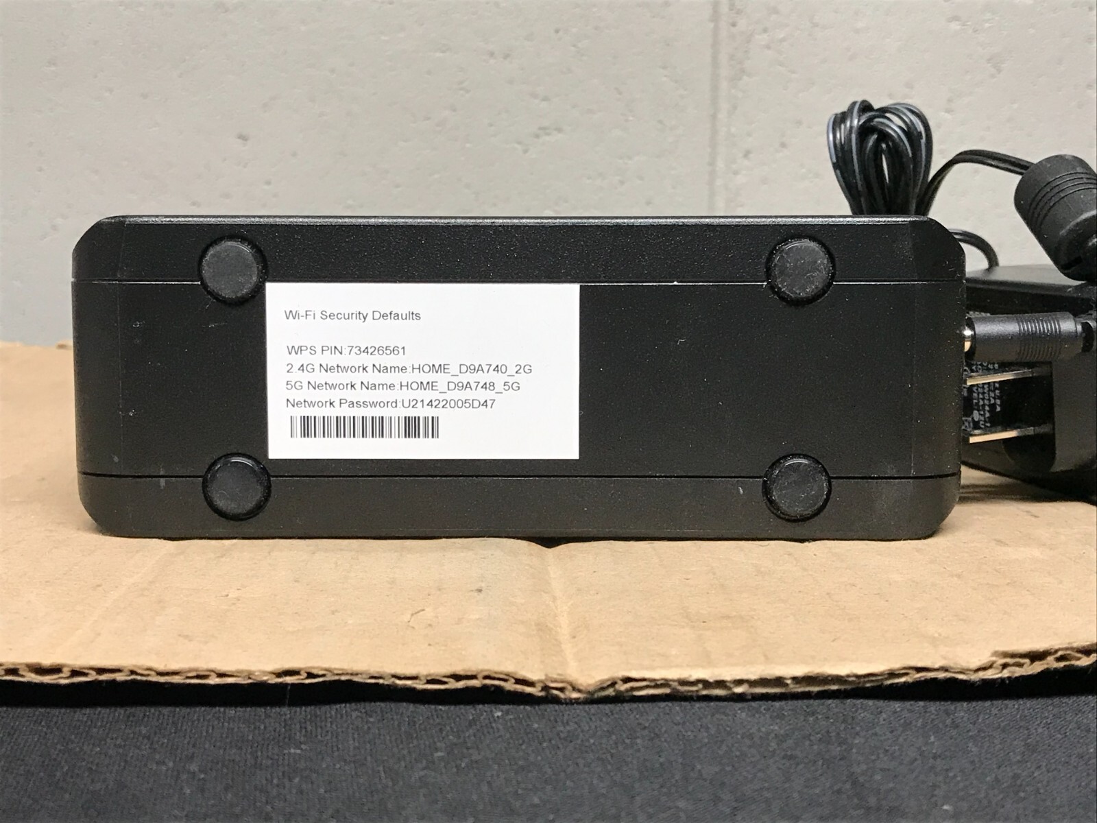 SMC Networks D3G1604W-033-NA Wireless Gateway Modem with Power Adapter