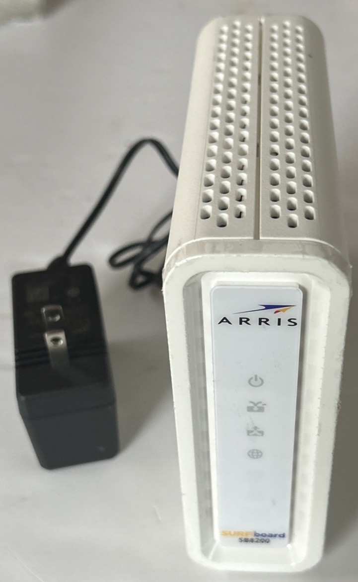 Arris Surf Board Docsis 3.0 Cable Modem 1.4Gbps 32 x 8 SB6190