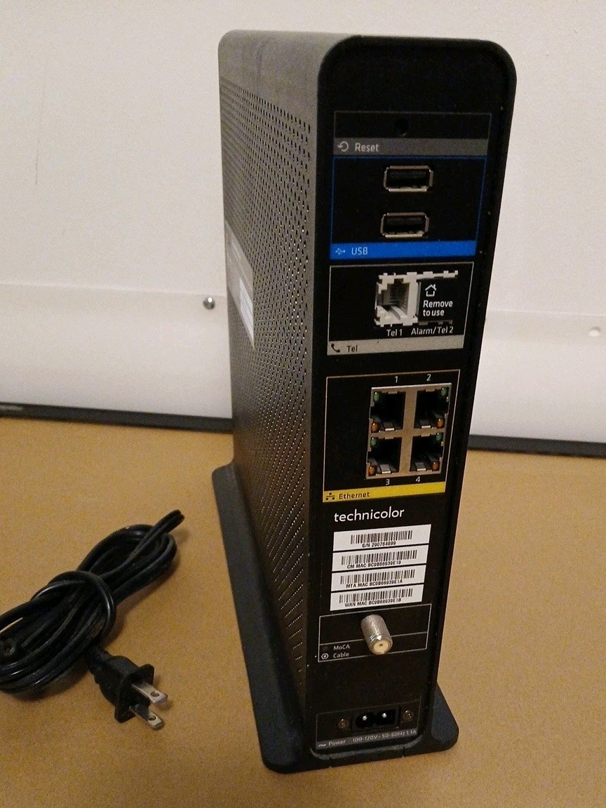 Technicolor DPC3941B Comcast Business Dual Band WiFi Cable Modem Router