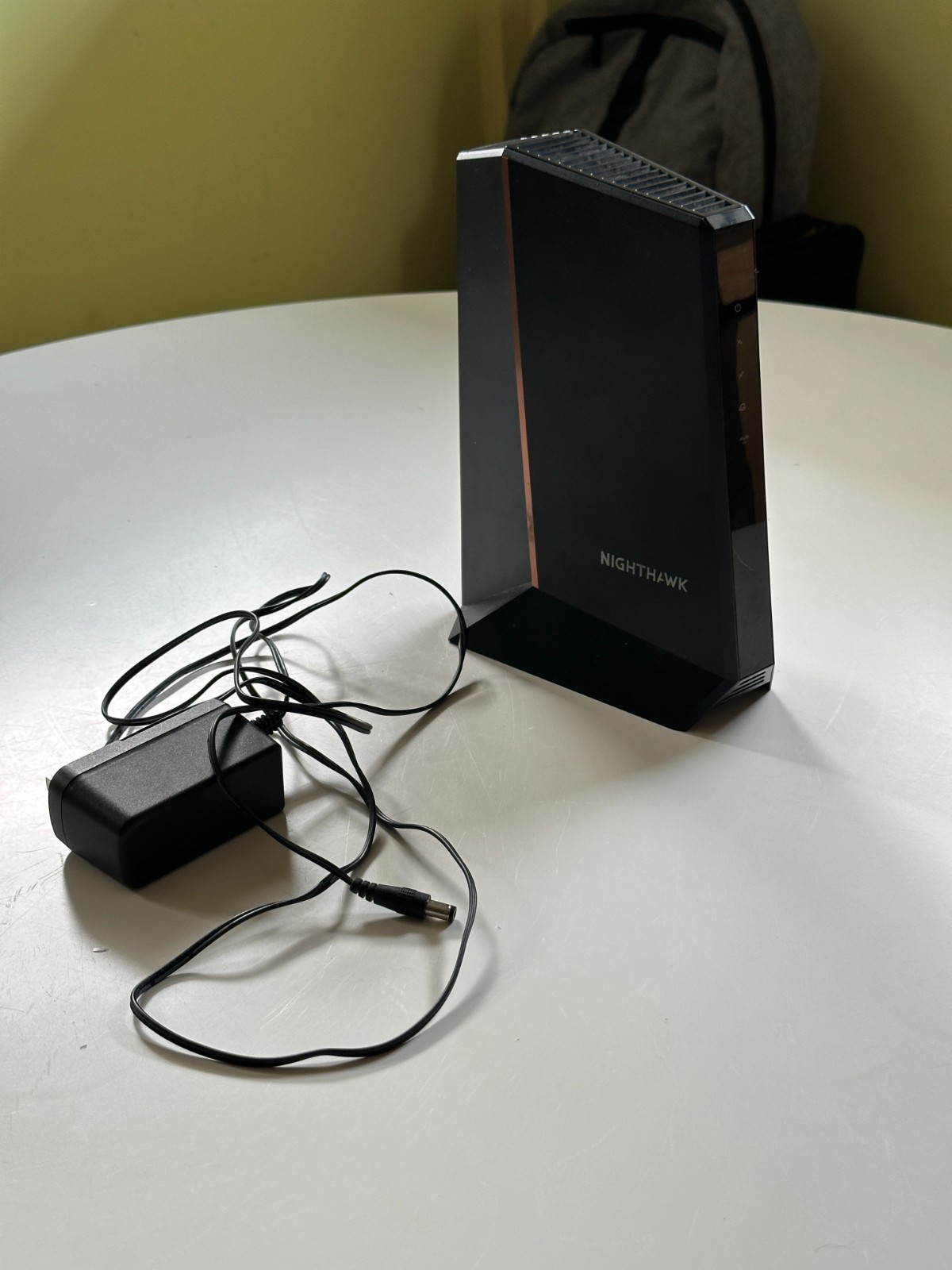 Netgear Black Hawk CM2000 modem