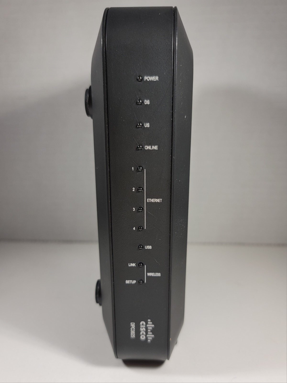 Cisco DPC3825 4 Port DOCSIS 3.0 Gateway Wireless Router