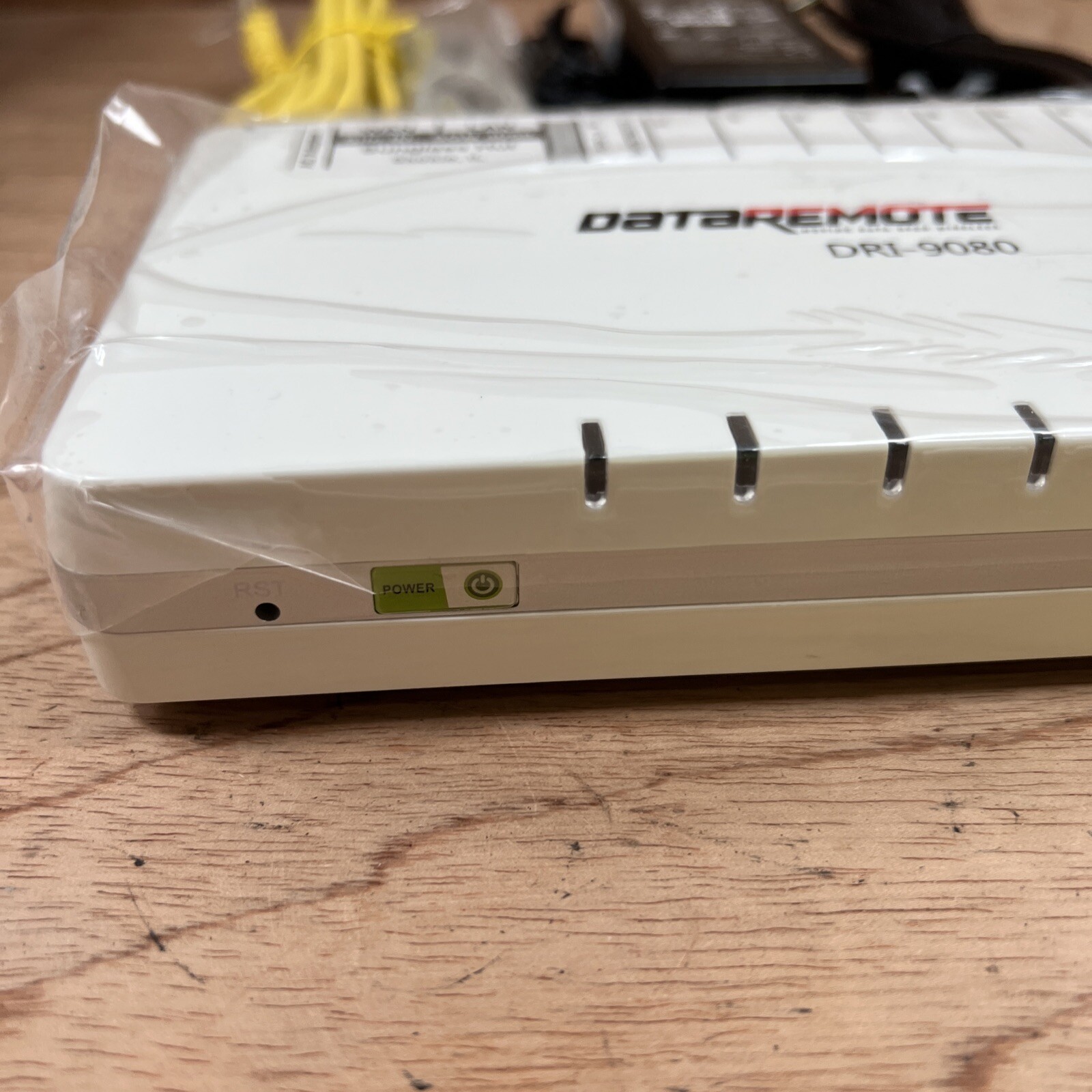 DATAREMOTE DRI-9080 8 FXS Ports VOIP Phone Adapter New in Box