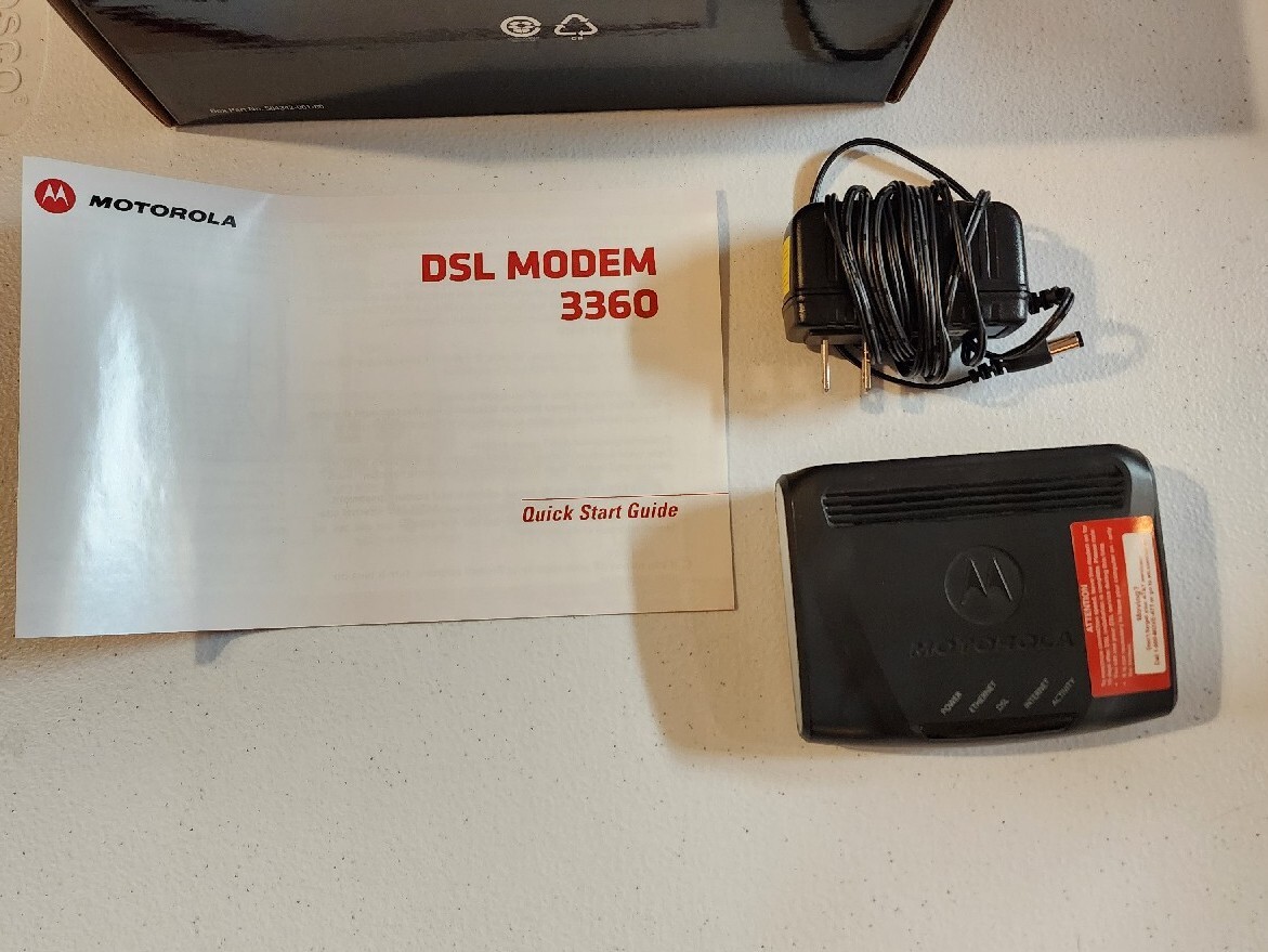 AT&T Motorola 3360 DSL / Ethernet Modem w/ Accessories & Box