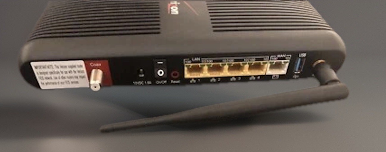 Verizon wireless Router Actiontec MI424-WR Rev.E Without Power Line