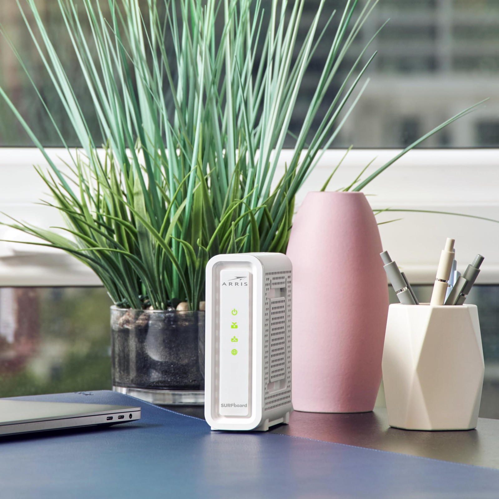 Multi Gig Cable Modem DOCSIS 3.1 for High Speed Internet Up to 2 Gbps