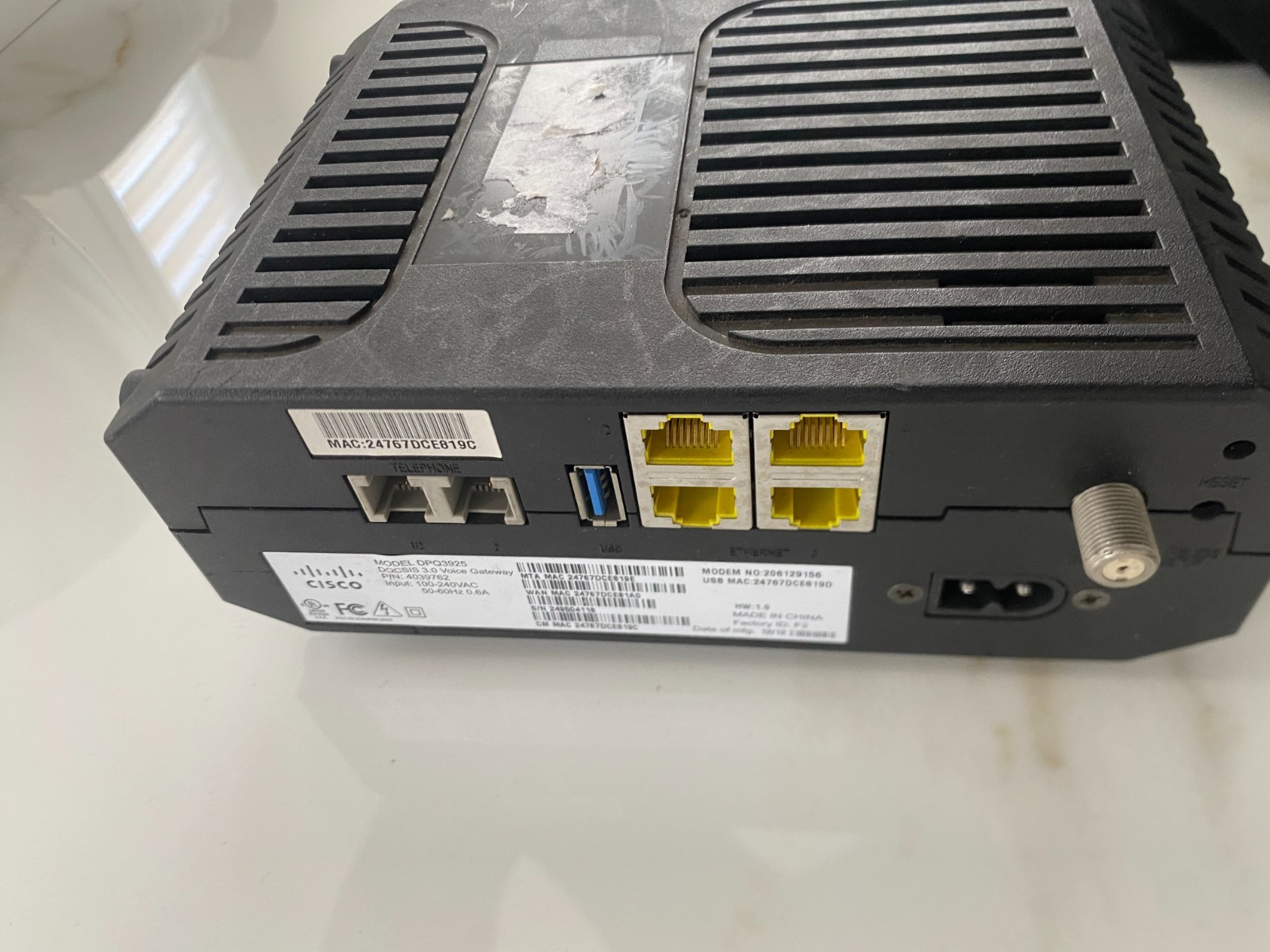 CISCO DPQ3925 8×4 DOCSIS 3.0 Wireless Telephony Gateway Modem Router Black USED