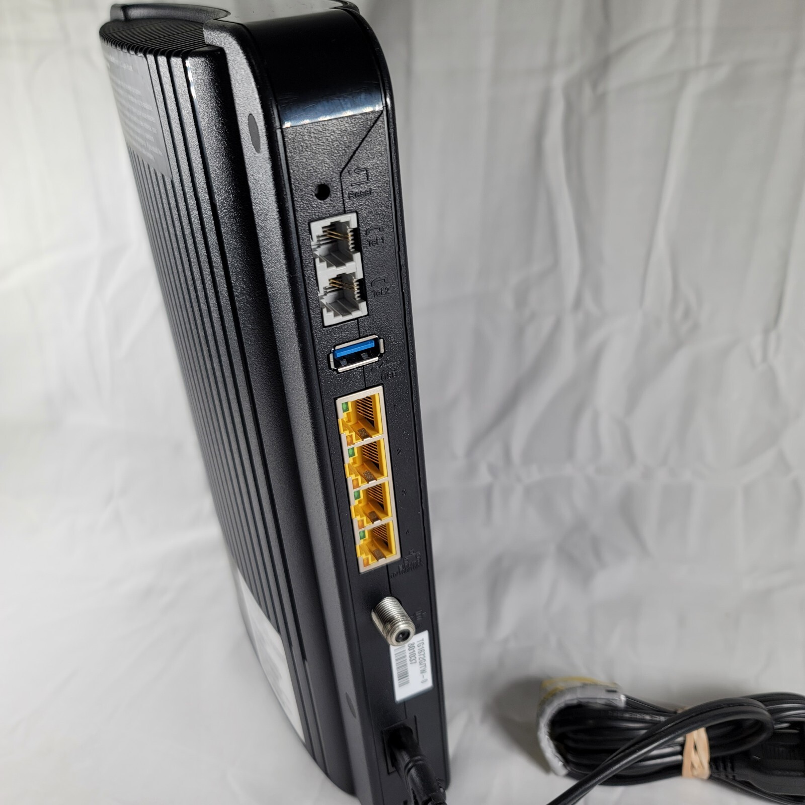 Arris TG1672G Touchstone Telephony Gateway Docsis 3.0 TG02DHQ1672 -KB0375
