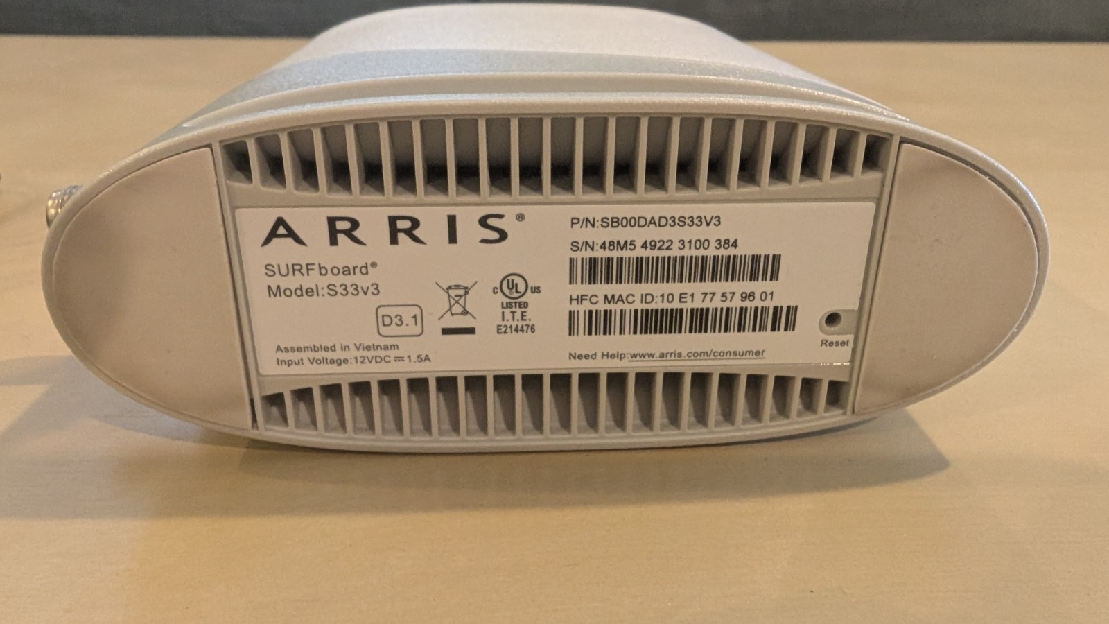Arris Surfboard DOCSIS 3.1 3.5 Gbps Cable Modem (S33-RB)