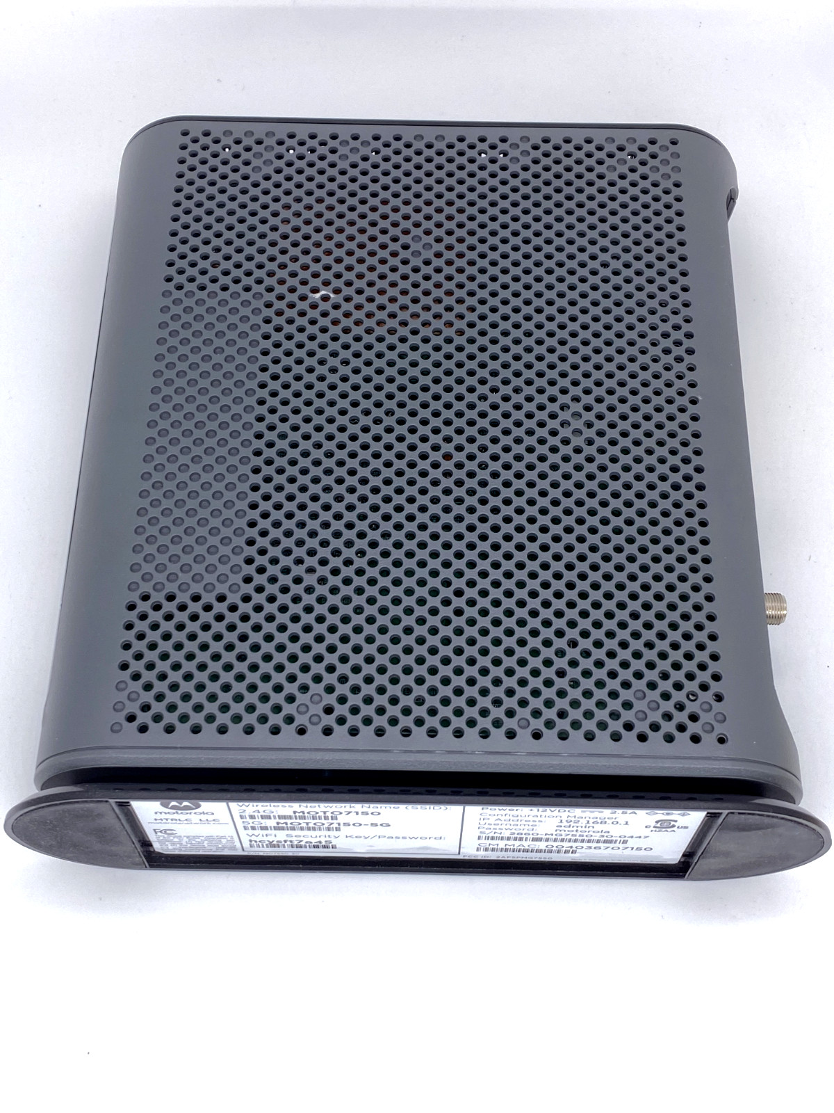 Motorola MG7550 16×4 High Speed ​​Cable Modem Plus AC1900 WiFi Router 2.4G 5G