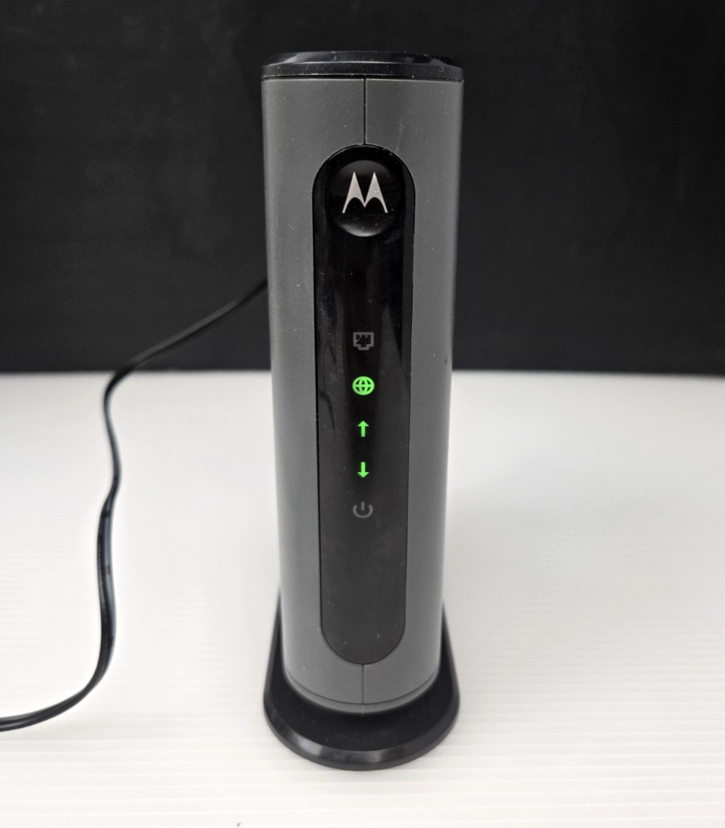 Motorola Cable Modem MB7420 16×4 686 Mbps DOCSIS 3.0 RNW916 Comcast Xfinity