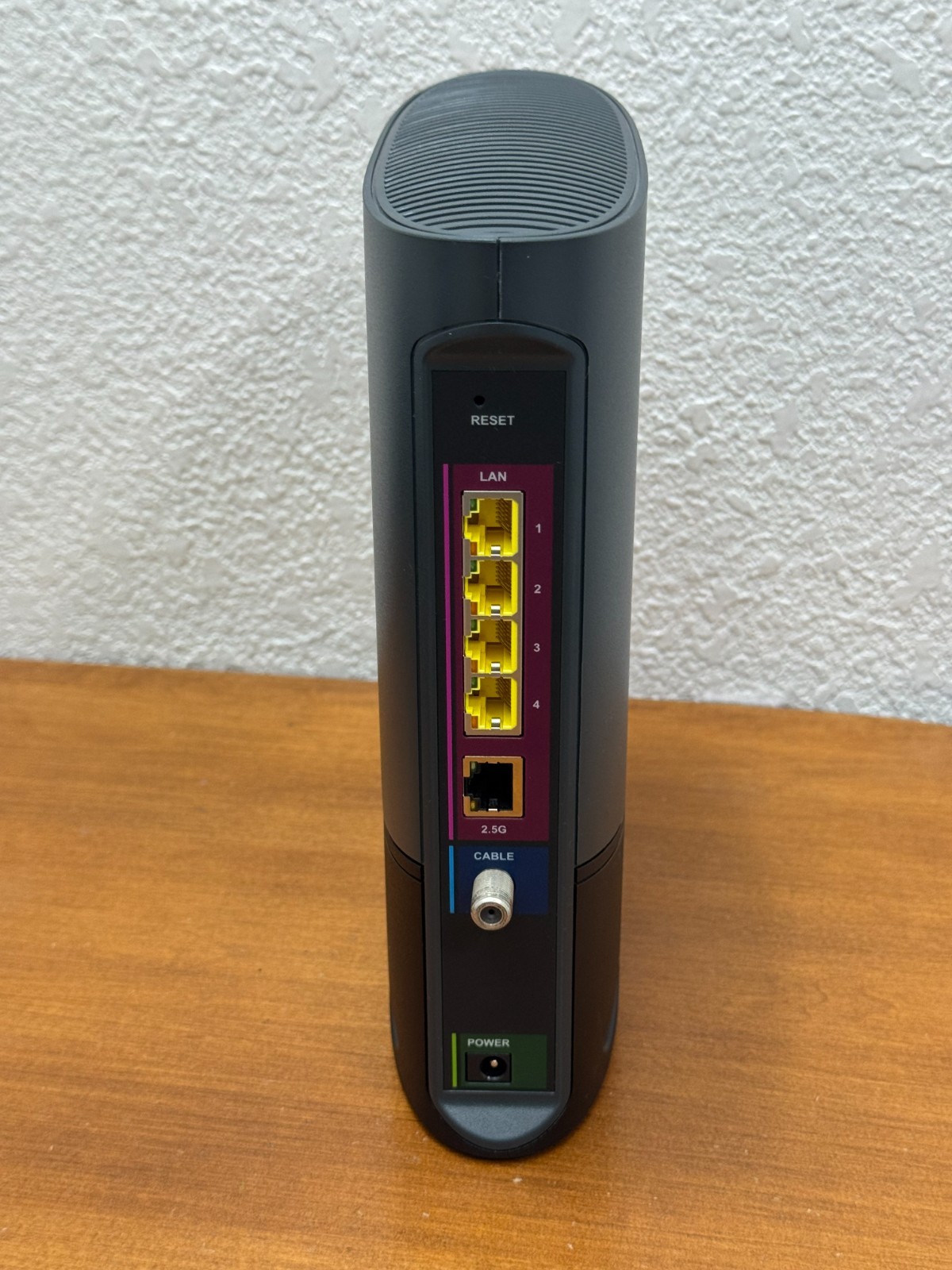 ARRIS Surfboard G36 DOCSIS 3.1 Multi-Gigabit Cable Modem & AX3000 Wi-Fi 6 Router
