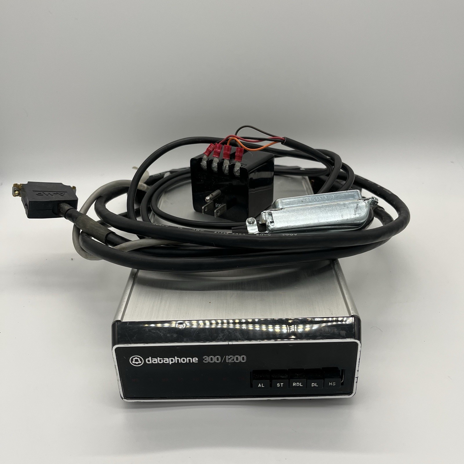 Vintage Bell System Dataphone 300/1200 Modem Data Set 212A