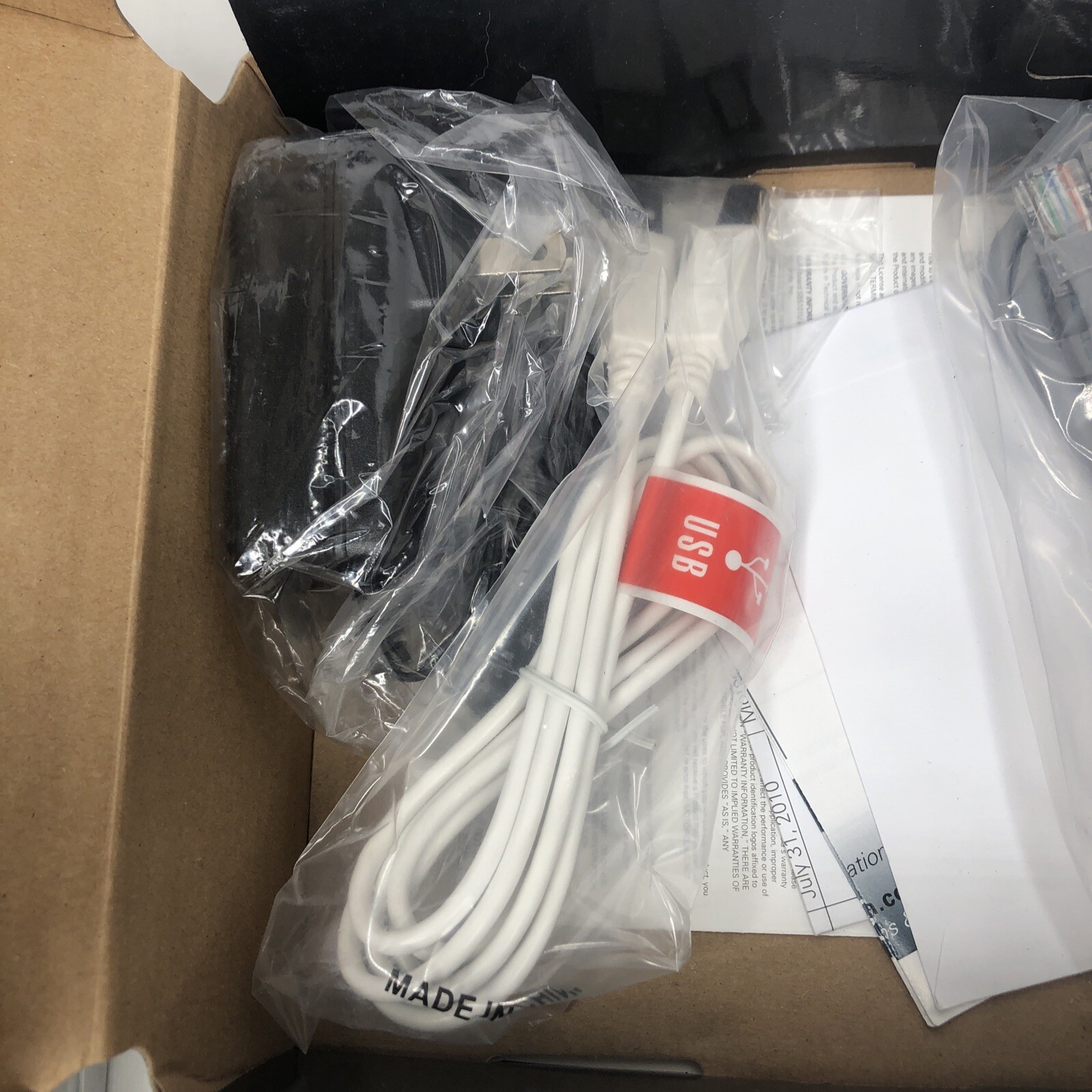 Motorola SB5101U Surfboard Cable Modem w/Box Open Box