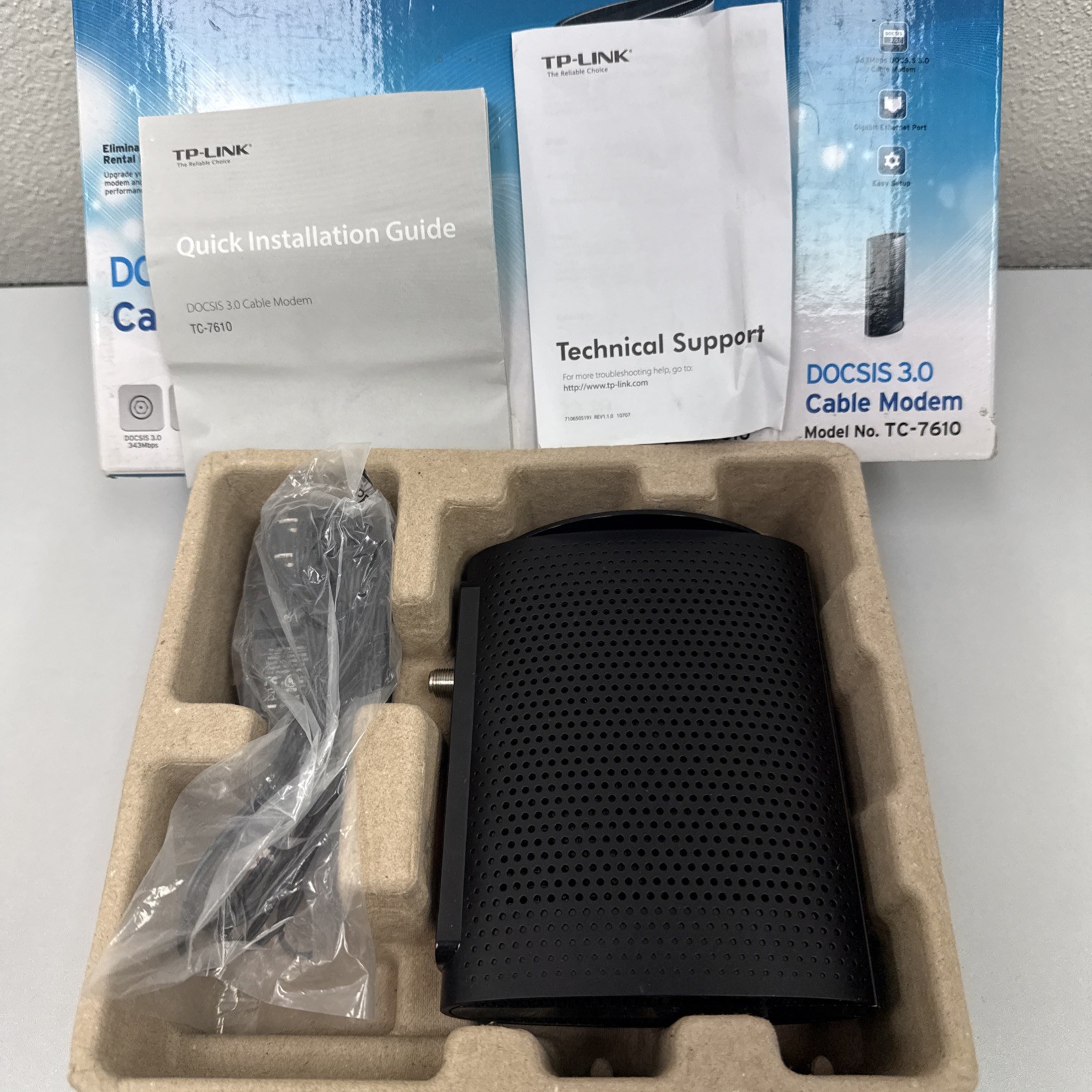 TP-Link Docsis 3.0 Cable Modem 343 Mbps TC-7610 Xfinity NIB