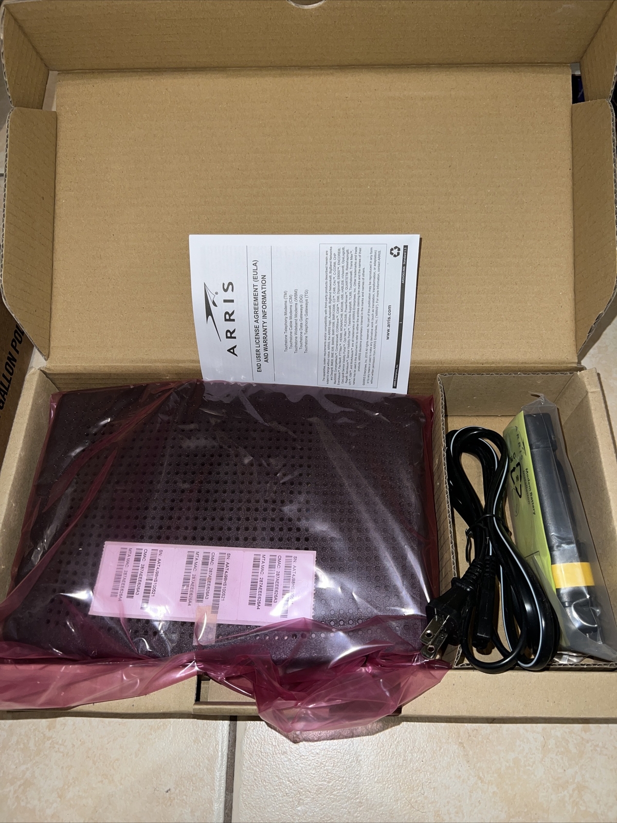 Internet Modem ARRIS TM804G Internet and Telephone 4 Line VoIP Used And Untested