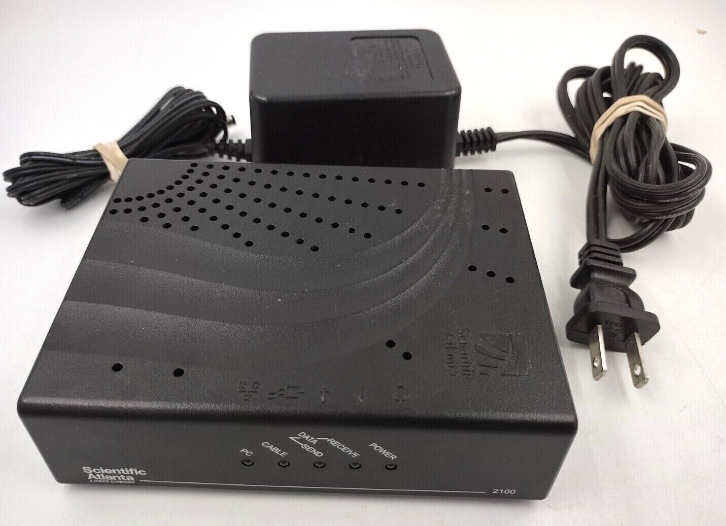 Scientific Atlanta Cisco Co. DPC2100R2 Cable Modem with Power Adapter