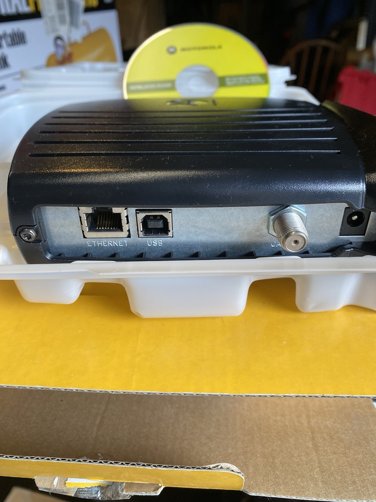 Motorola SURFboard Cable Modem High-Speed Internet Access