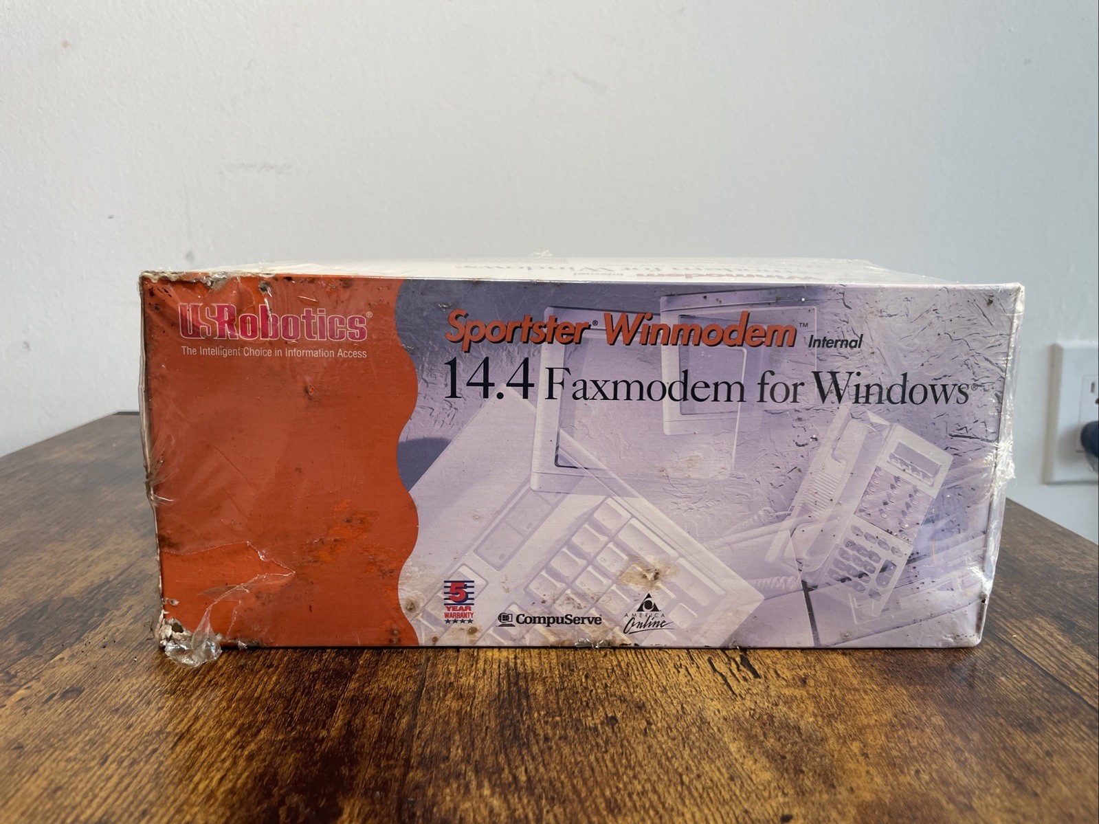 US Robotics Sportster Winmodem 14.4 Faxmodem for Windows Model 1124 SEALED