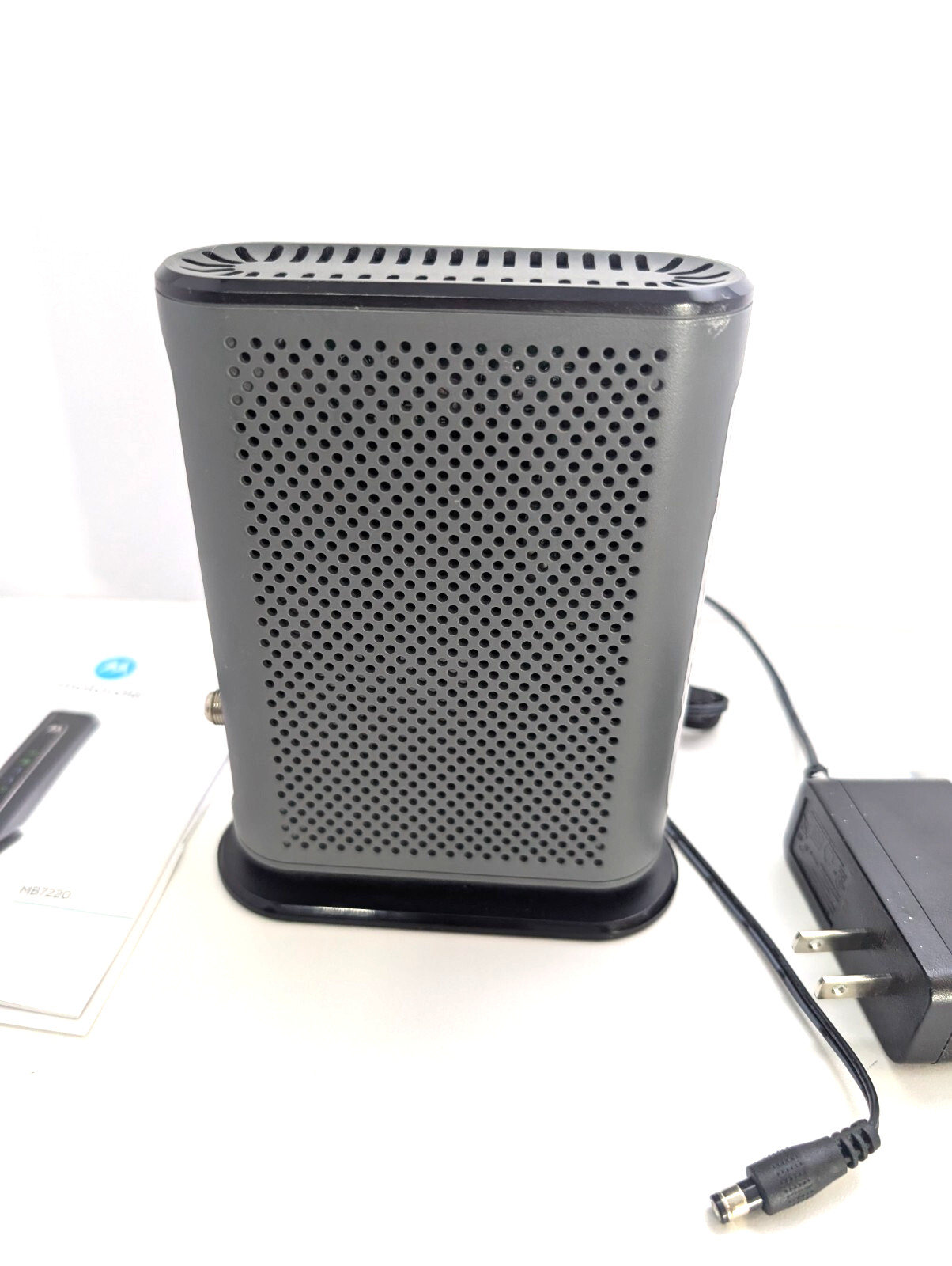 Motorola MB7220 343Mbps DOCSIS 3.0 Cable Modem