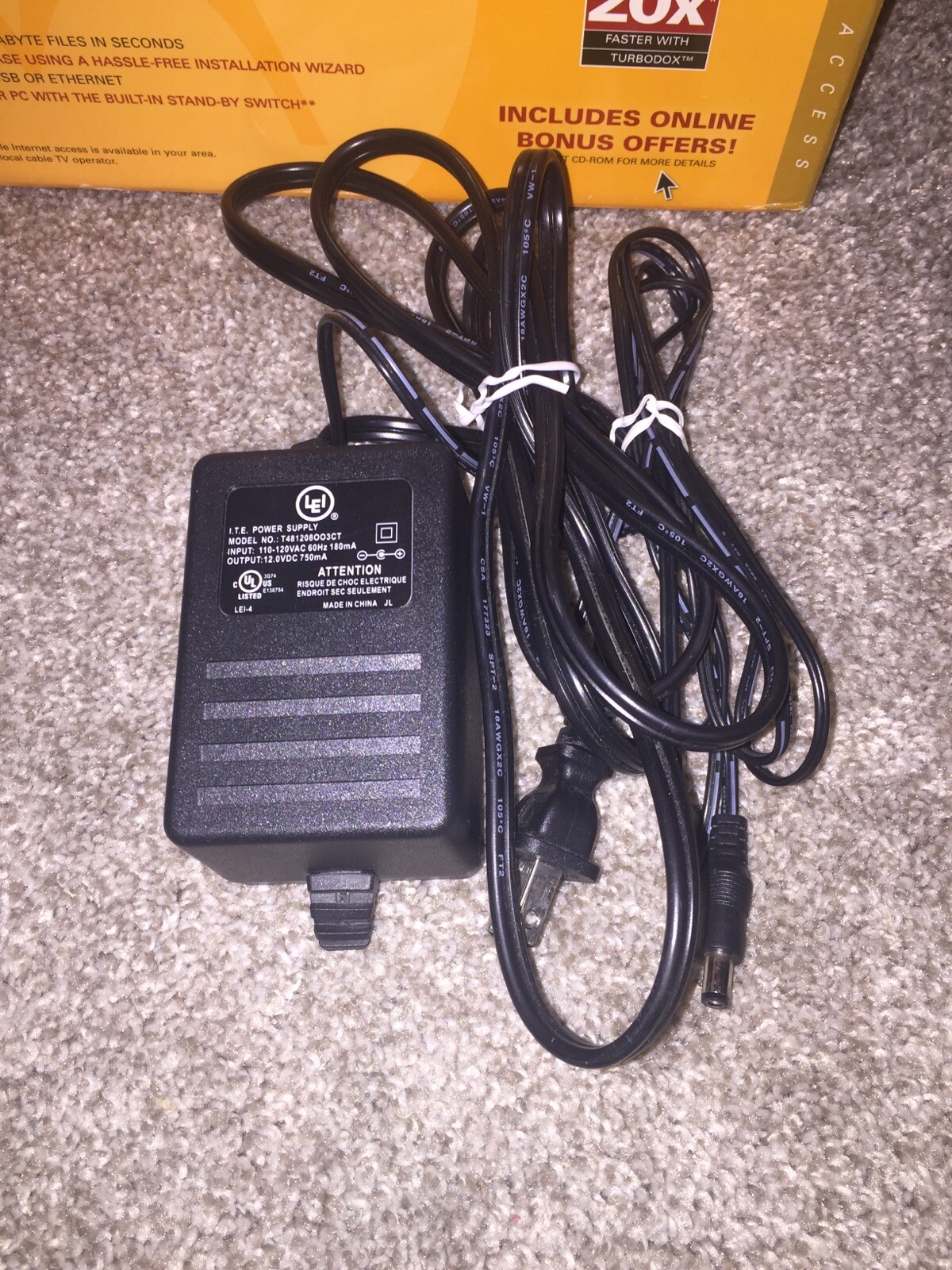 Motorola SURFboard SB5120 Cable Modem in Box