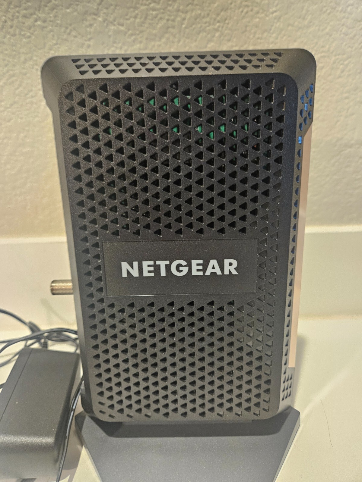 NETGEAR Nighthawk CM1100 Cable Modem – DOCSIS 3.1
