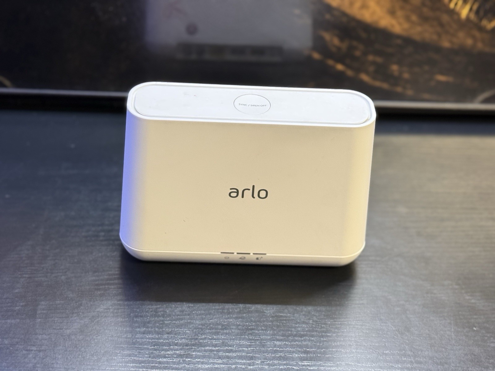 Arlo Pro 2 Base Station Smart Home Security Camera Hub White, VMB4000 Base Only
