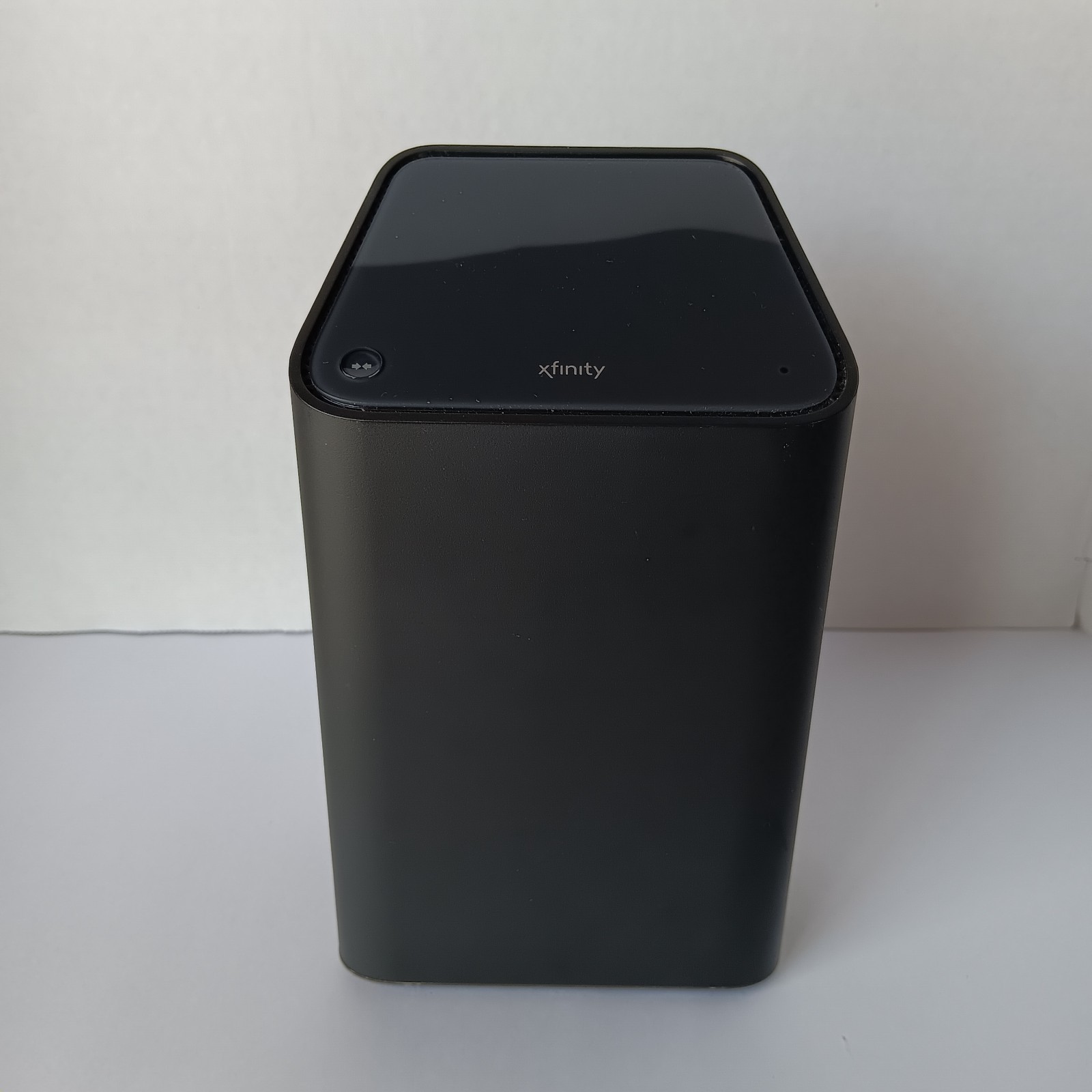 Xfinity XB6-T CGM4140COM WiFi Router & Cable Modem – w/ Power & Ethernet Cable