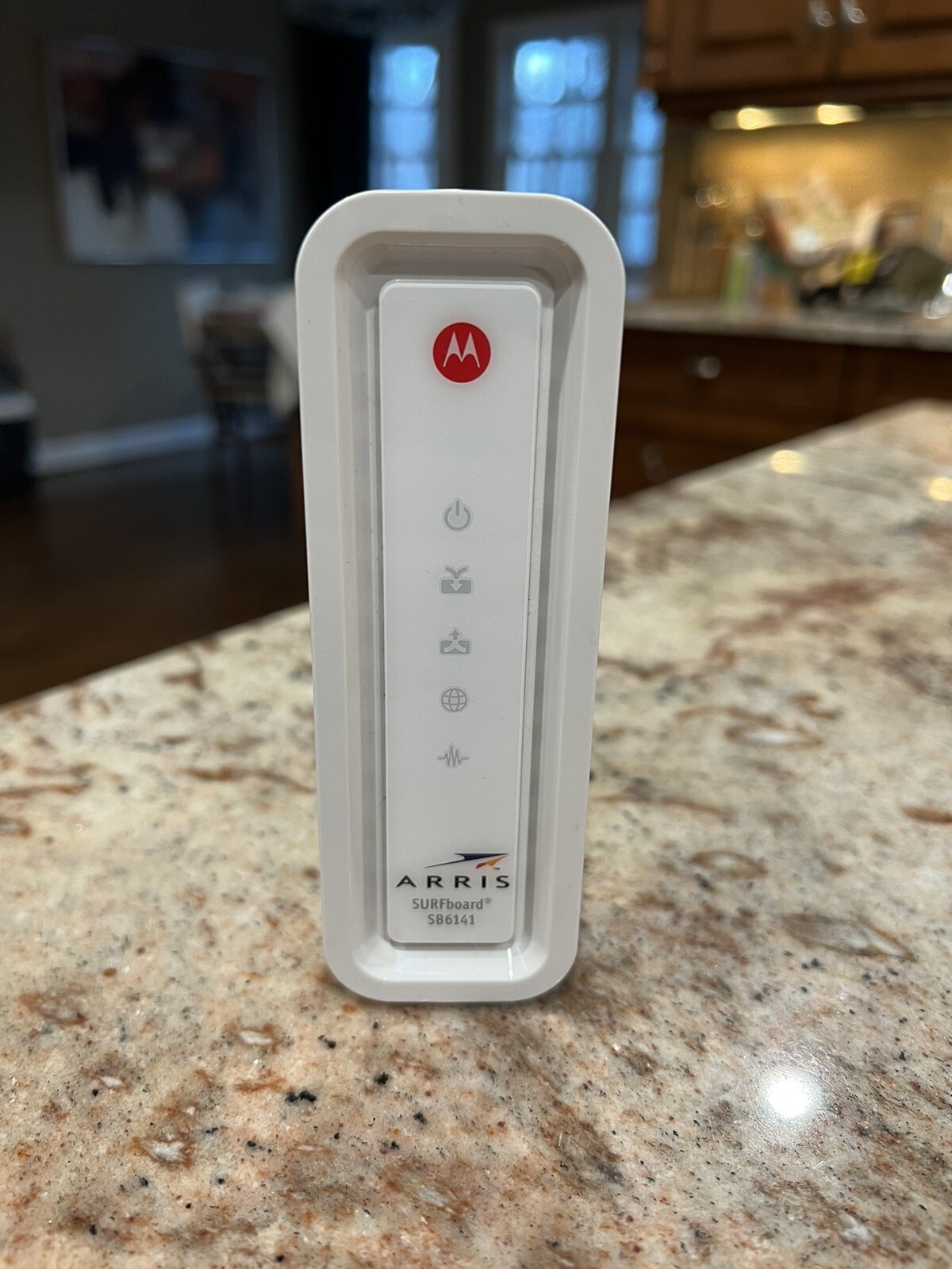 ARRIS SURFboard SB6141 Motorola Surf Board Modem 400 Series