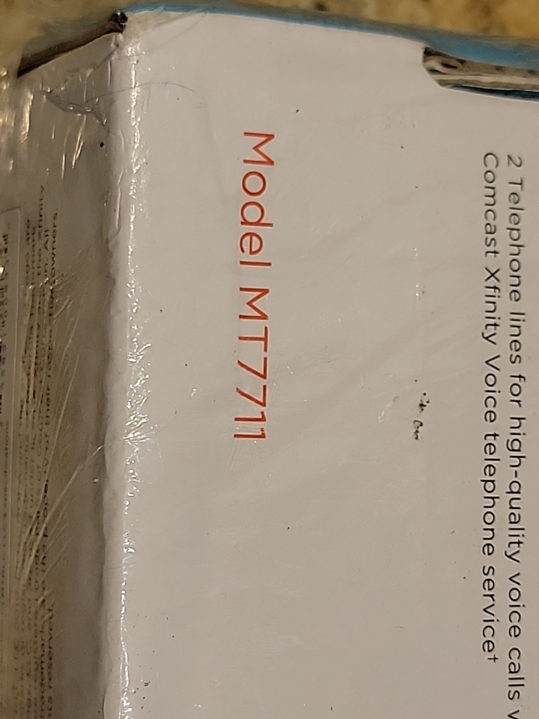 Motorola MT7711 24X8 Cable Modem and AC1900 Dual Band Wi-Fi Gigabit Router 2 NEW