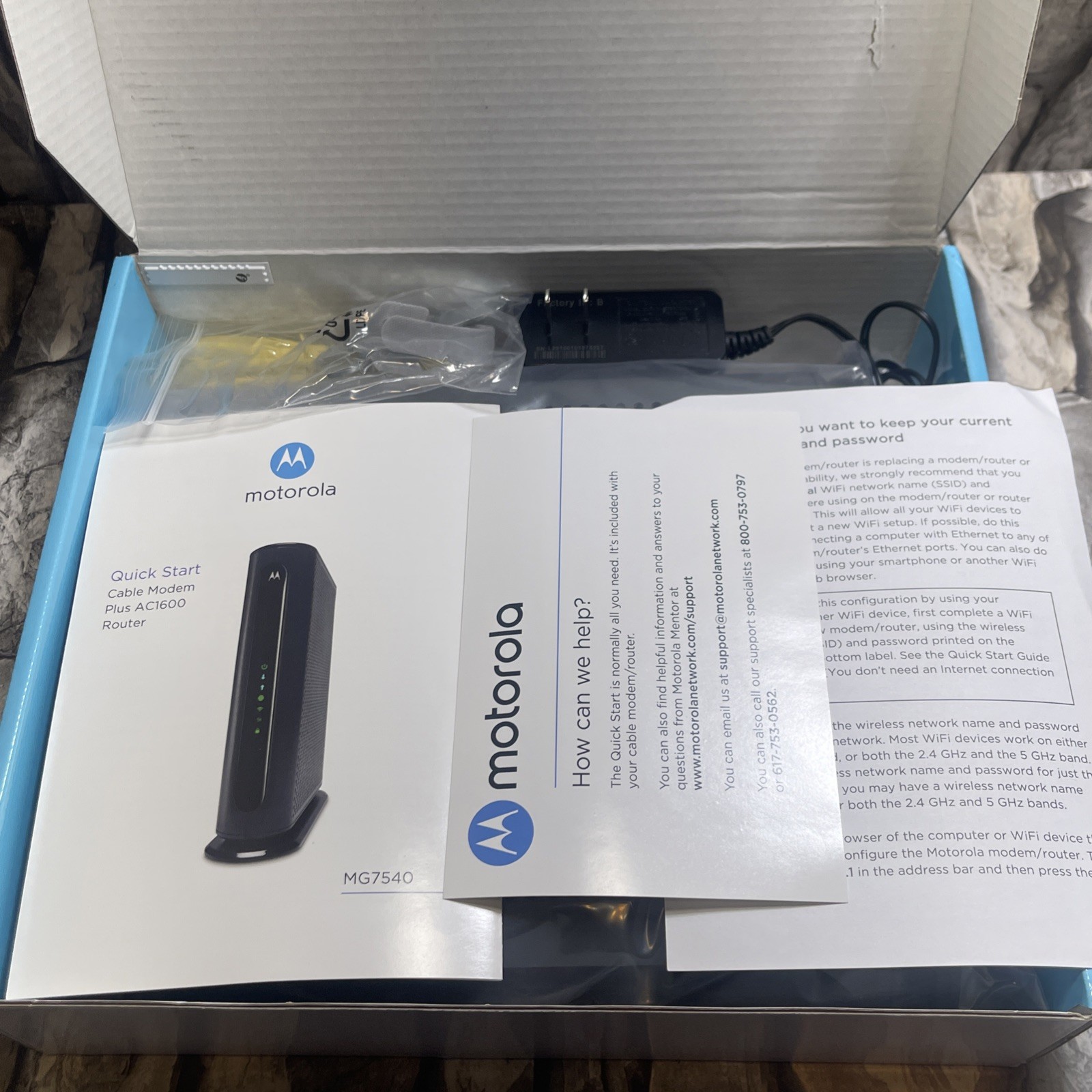 Motorola MG7540 16×4 DOCSIS 3.0 Cable Modem Plus AC1600 WiFi Router New Open Box