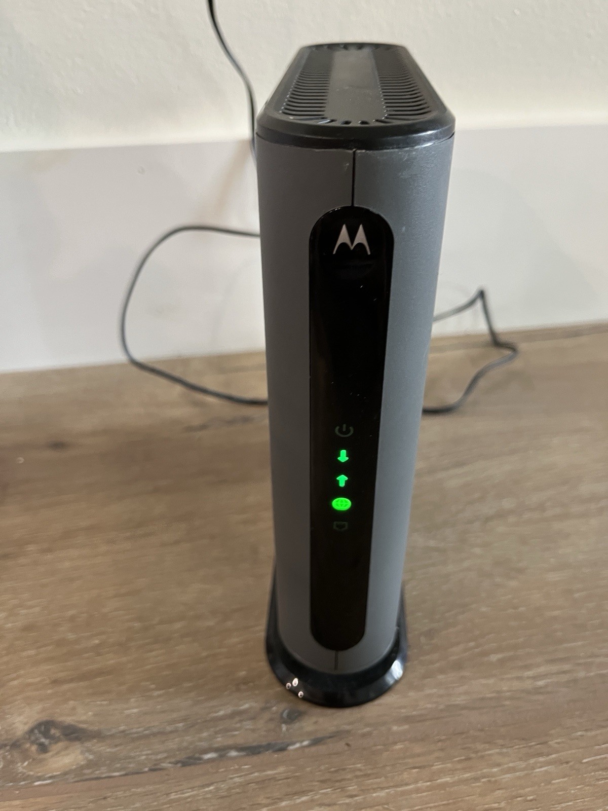 Motorola MB7621 24×8 DOCSIS 3.0 Cable Modem