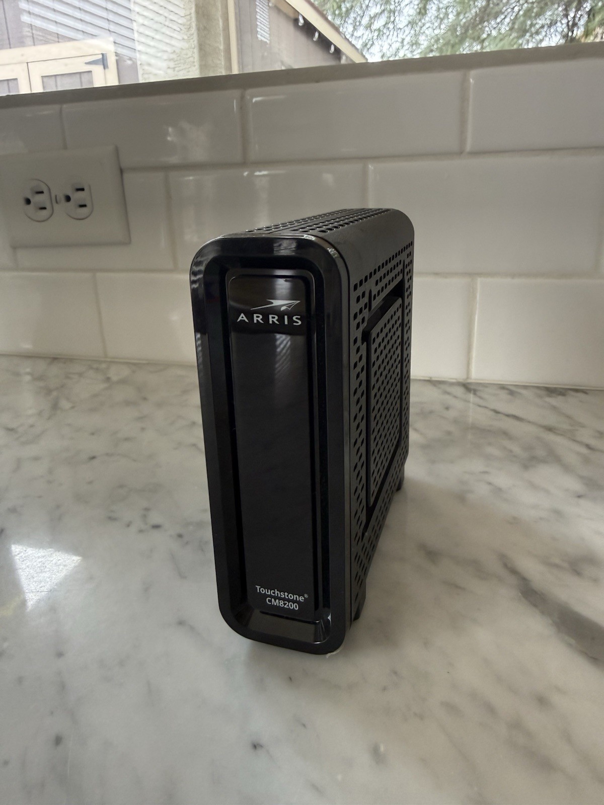 ARRIS Touchstone CM8200A DOCSIS 3.1 Ultra Fast Cable Modem No Power Cord
