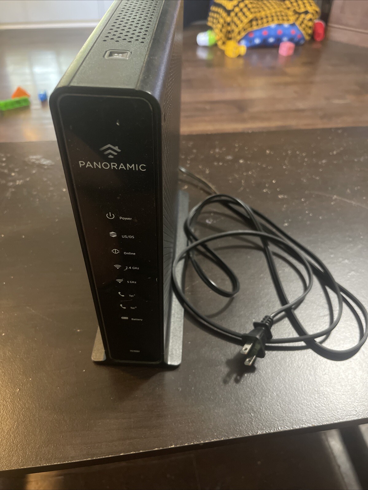 ARRIS Panoramic XB3 Dual-Band WiFi 802.11ac Router TG1682G Cable Modem Powers On
