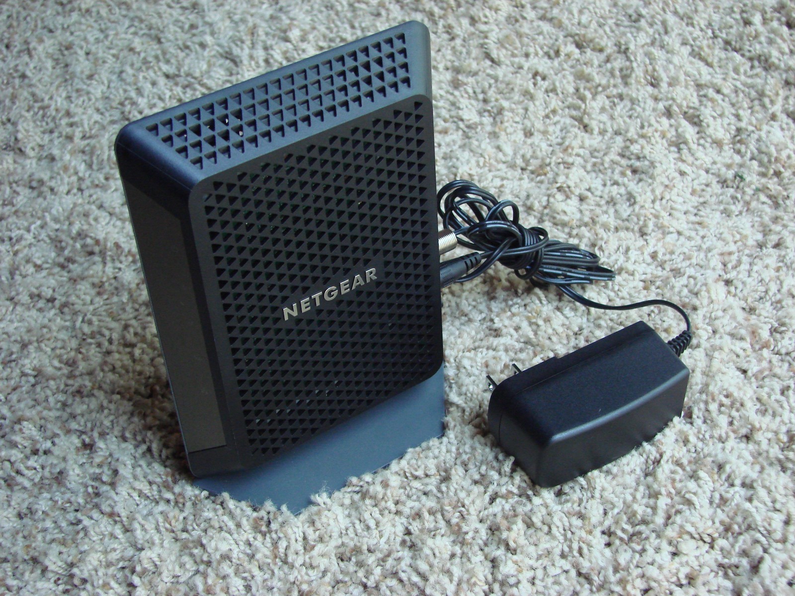 NETGEAR CM700 High-Speed Cable Modem DOCSIS 3.0 Xfinity Spectrum Cox 1.4 Gbps